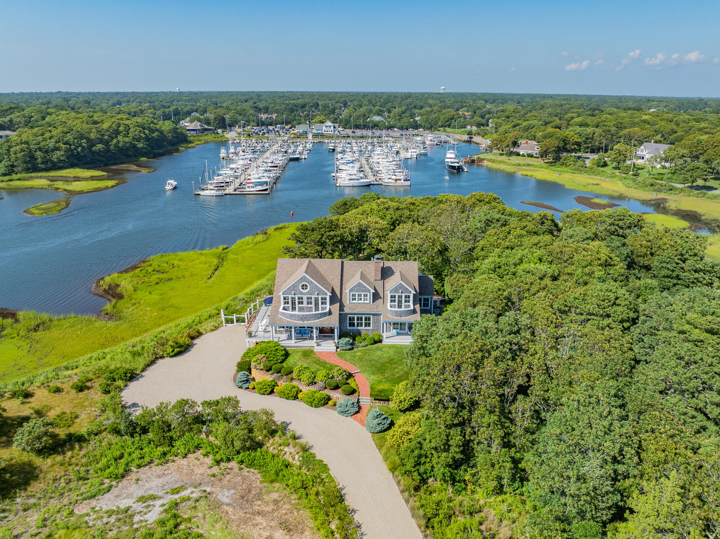 18 Saquatucket Point — photo