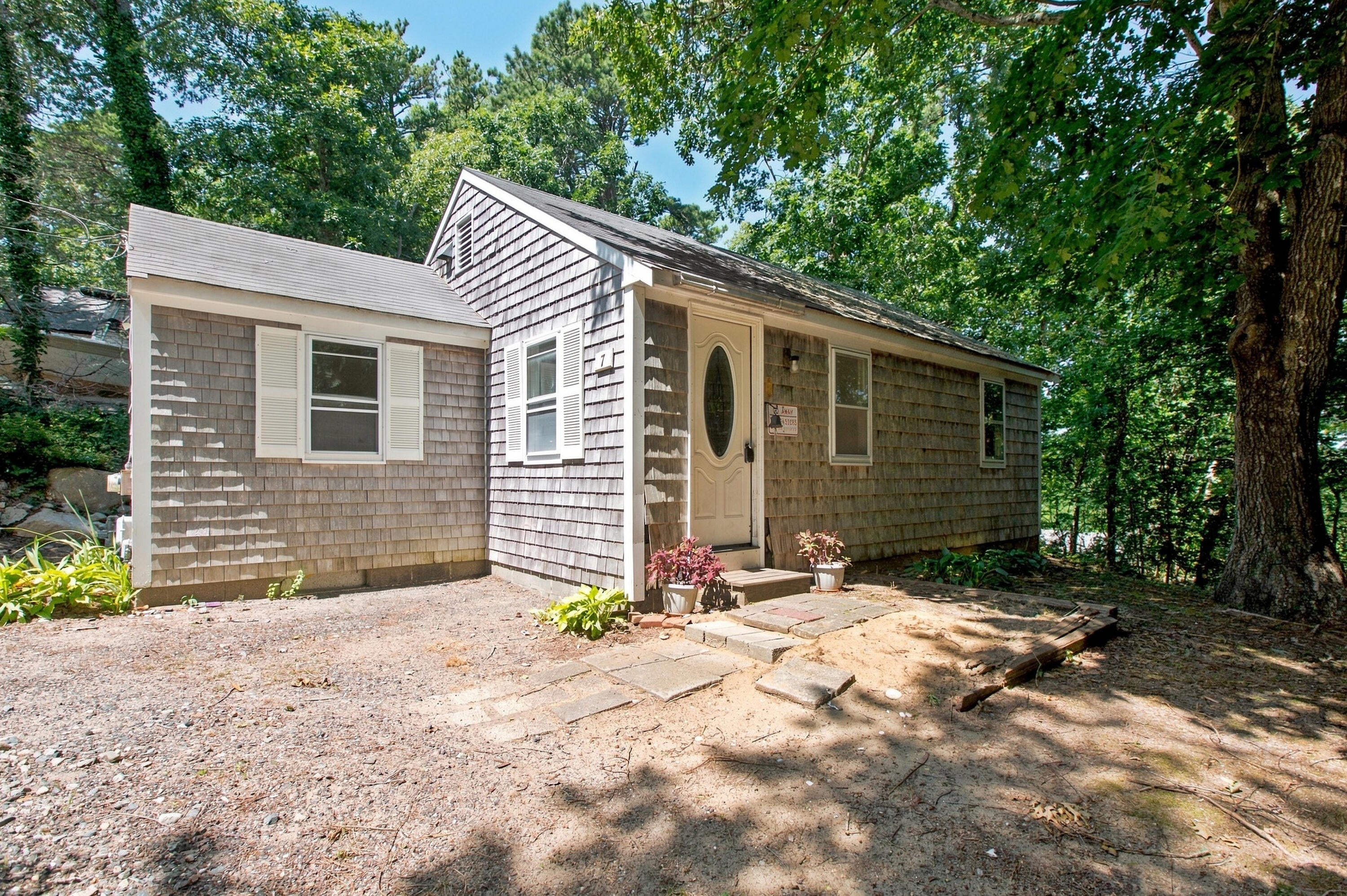 310 S Orleans Road 7 — photo