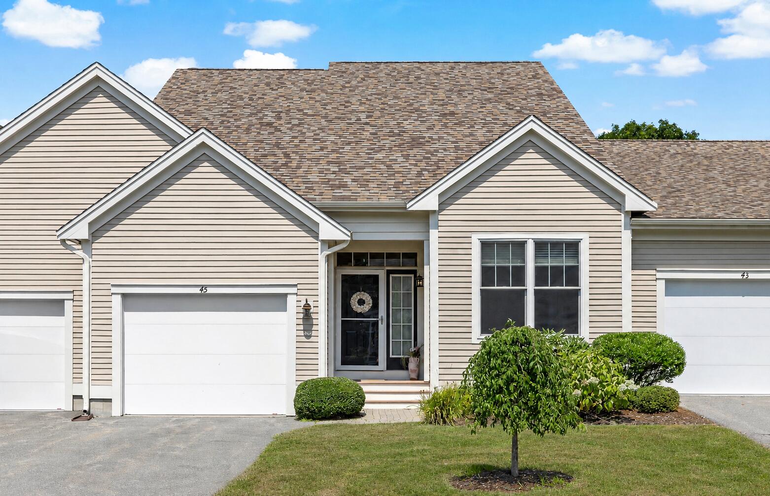 45 Grey Hawk Drive — photo