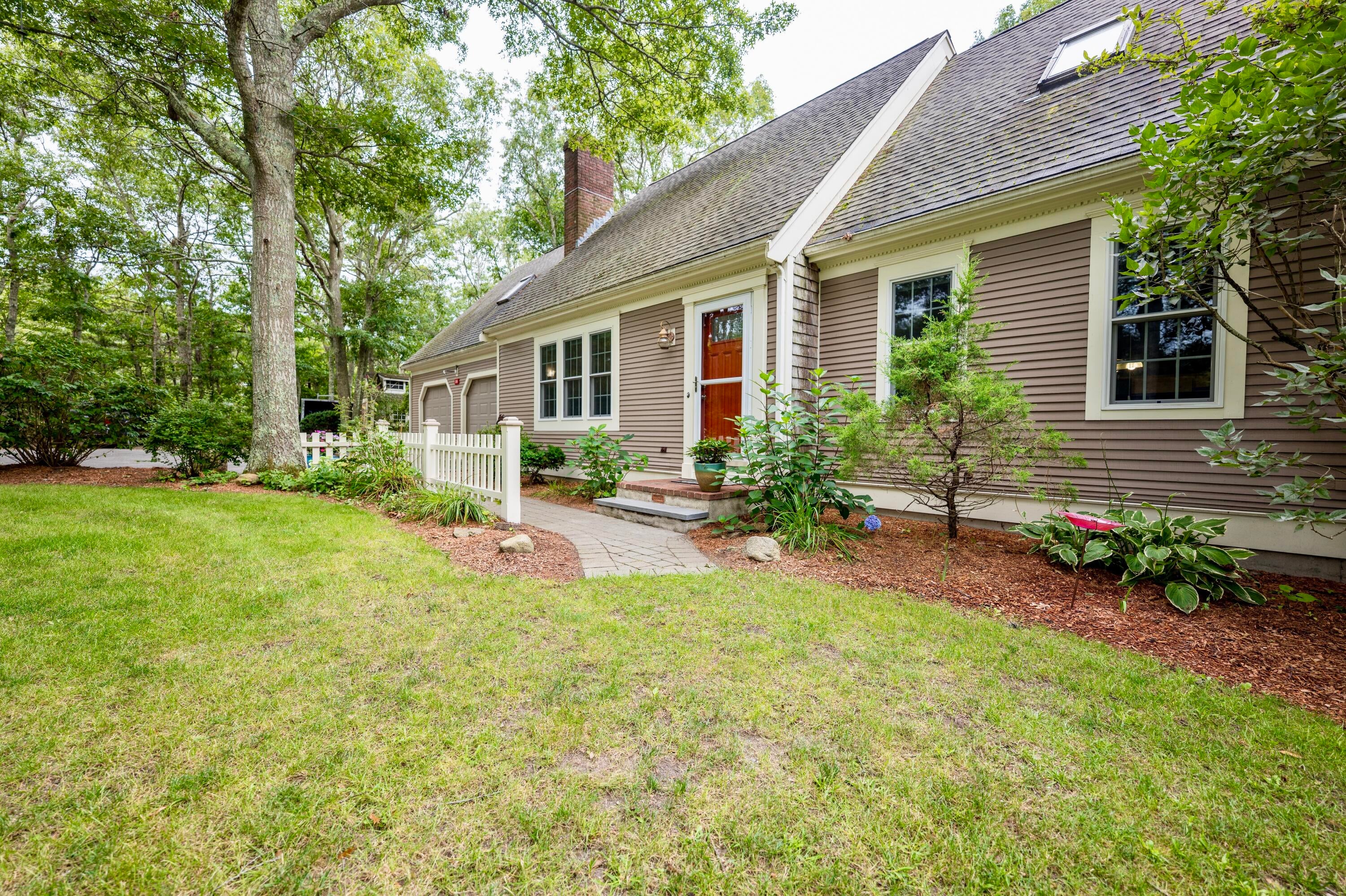 289 Quaker Meetinghouse Road — photo