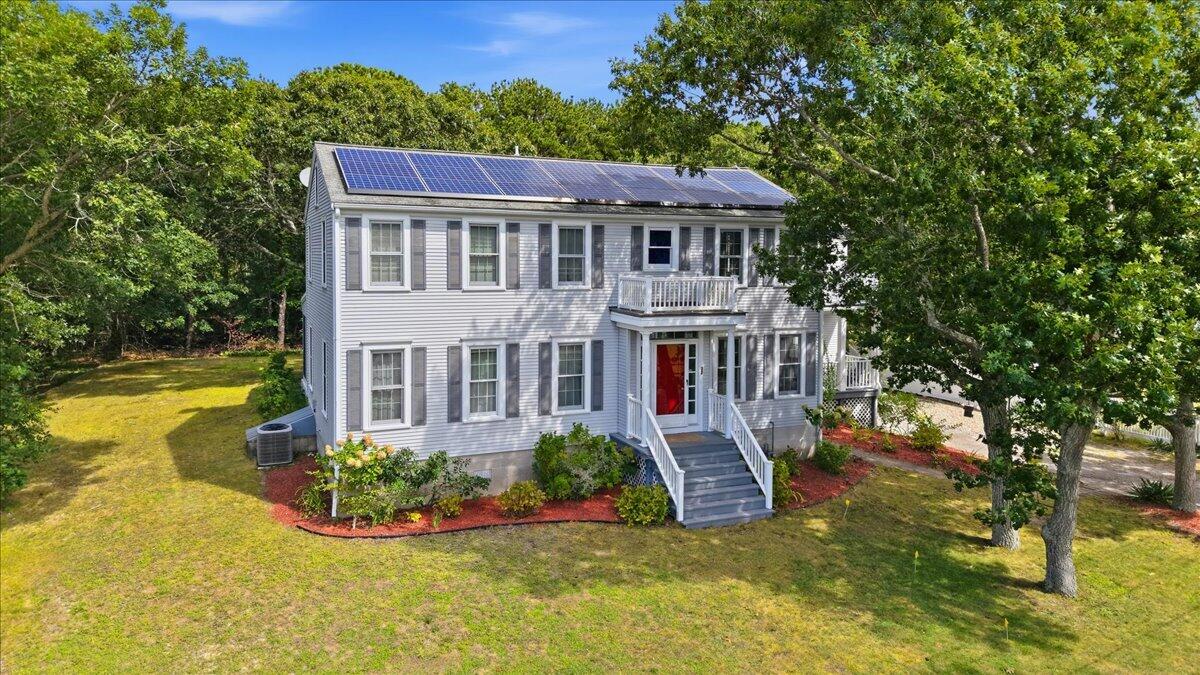 32 Niagara Lane — photo