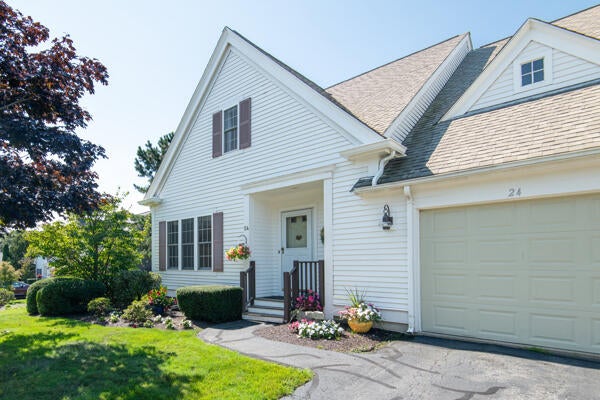 24 Stratford Ridge — photo