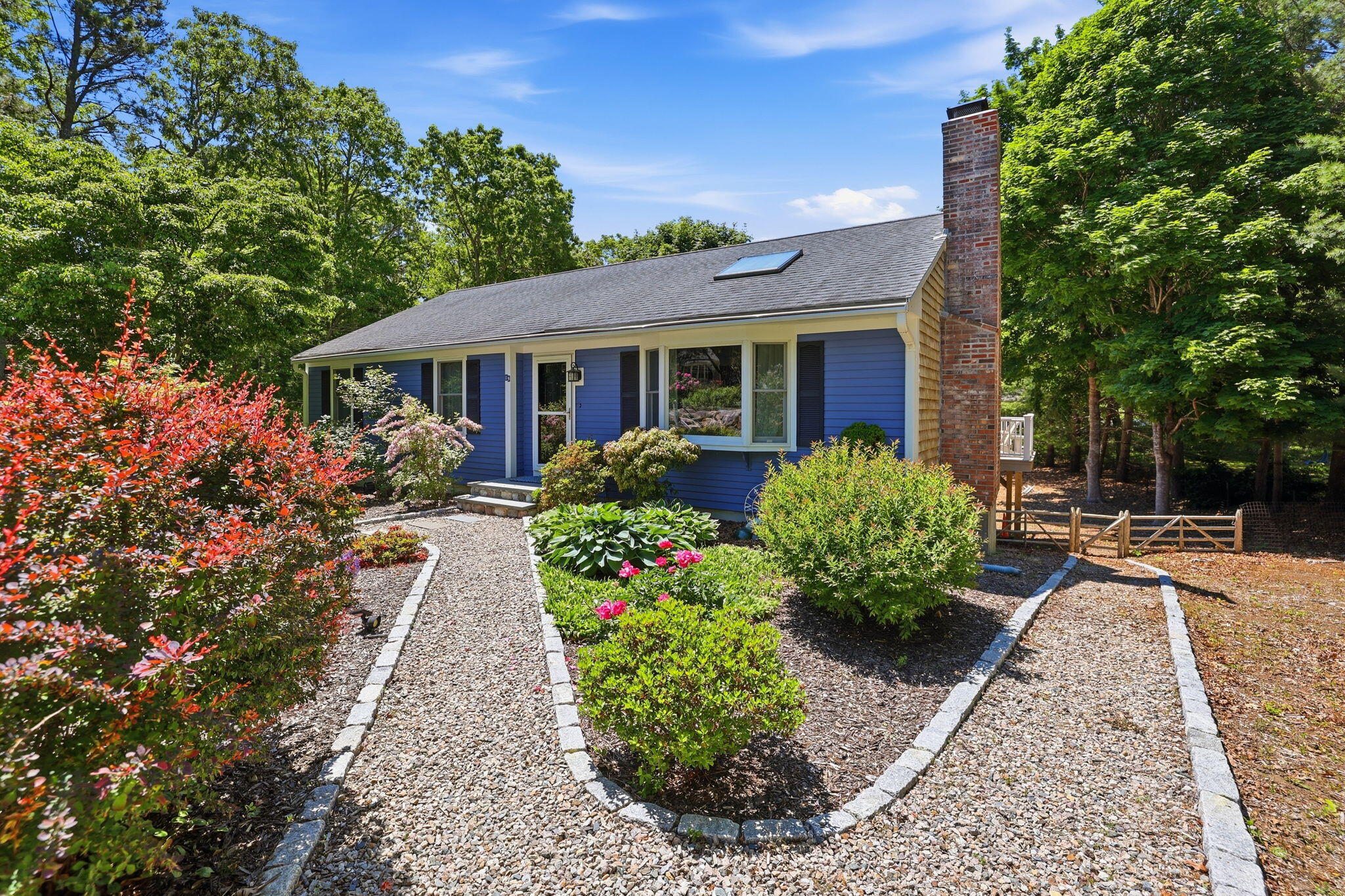 19 Ivest Circle — photo