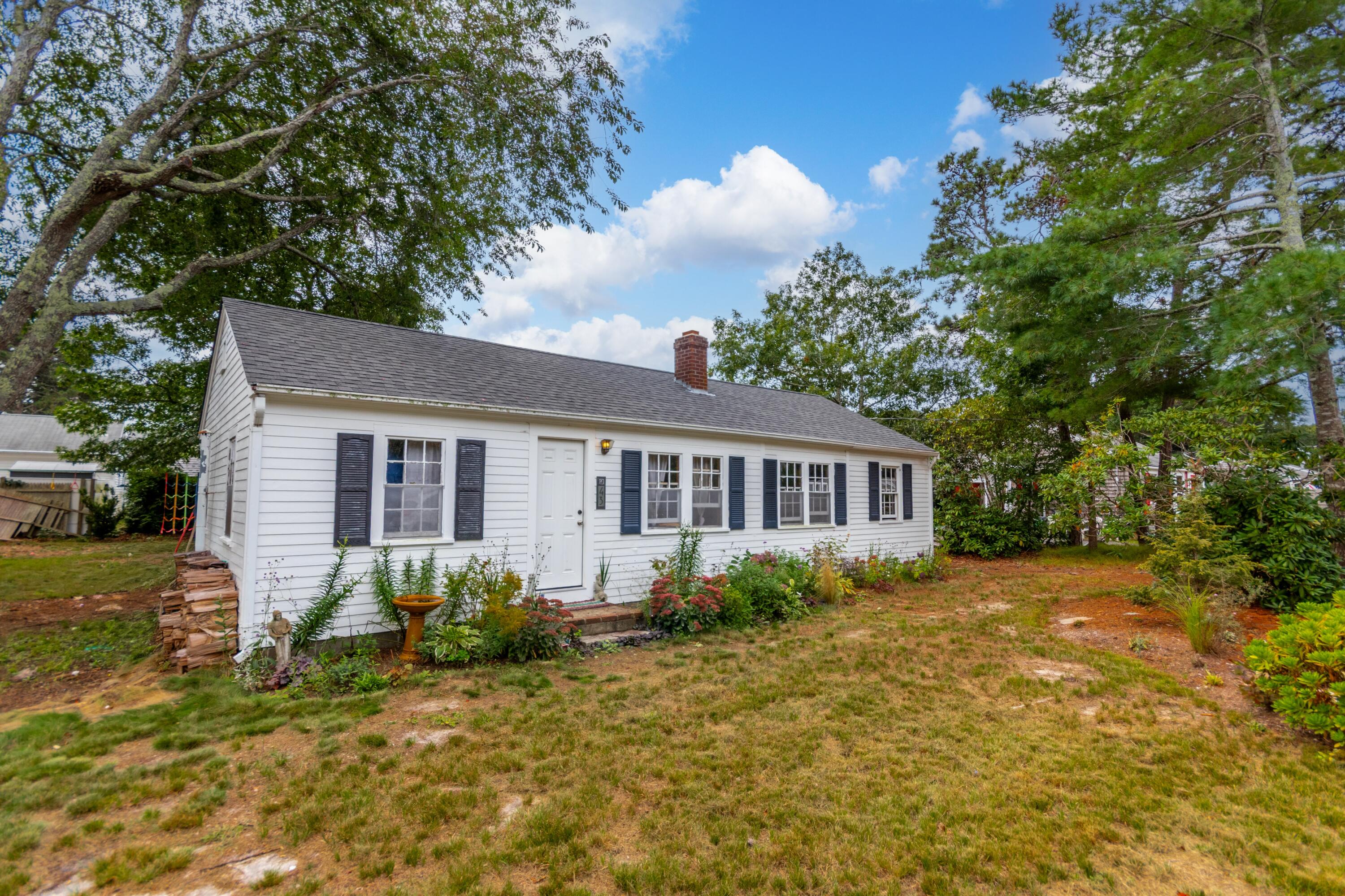 43 Evergreen Street — photo