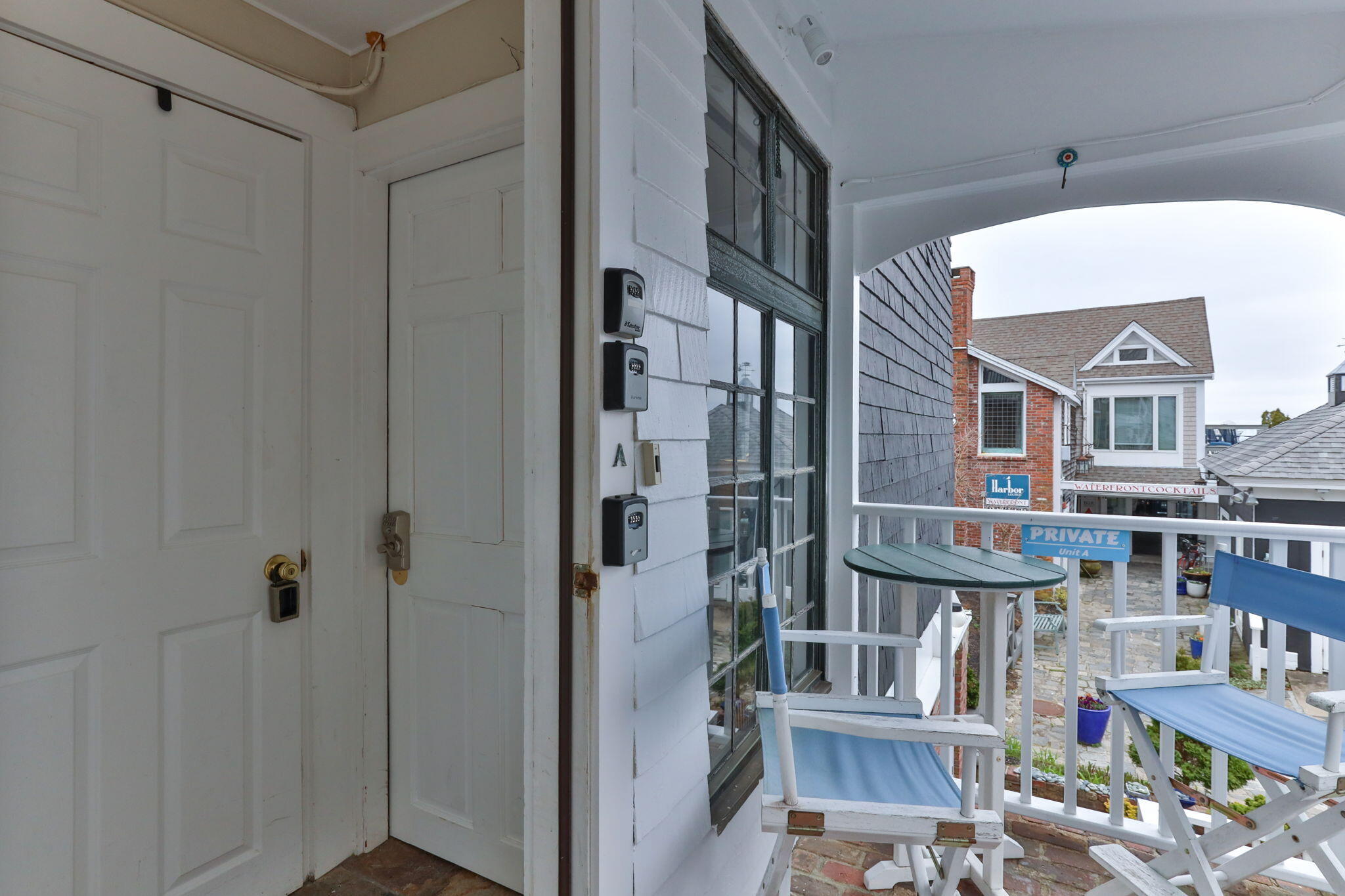 359 Commercial Street Unit a — photo