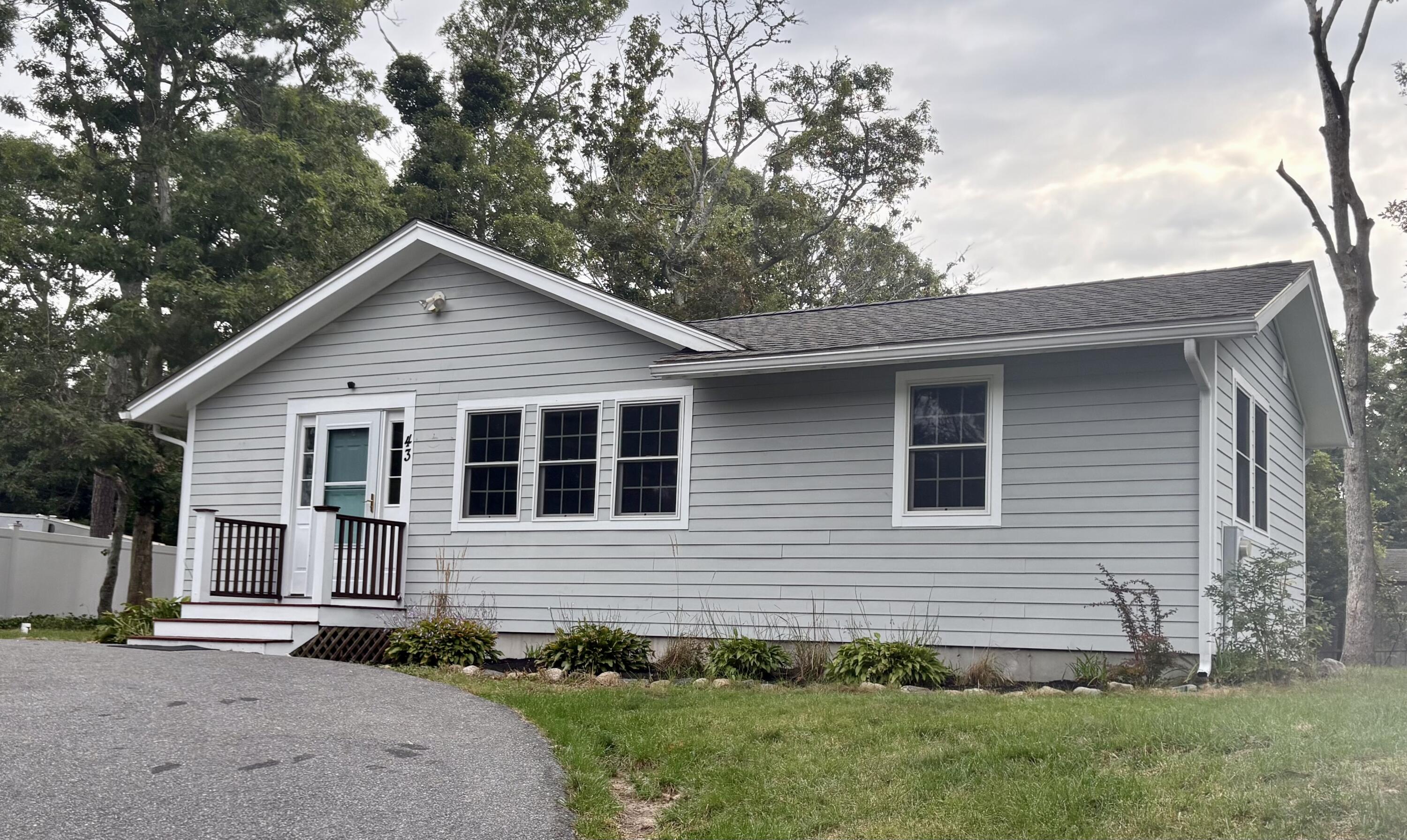 43 Forest Drive — photo