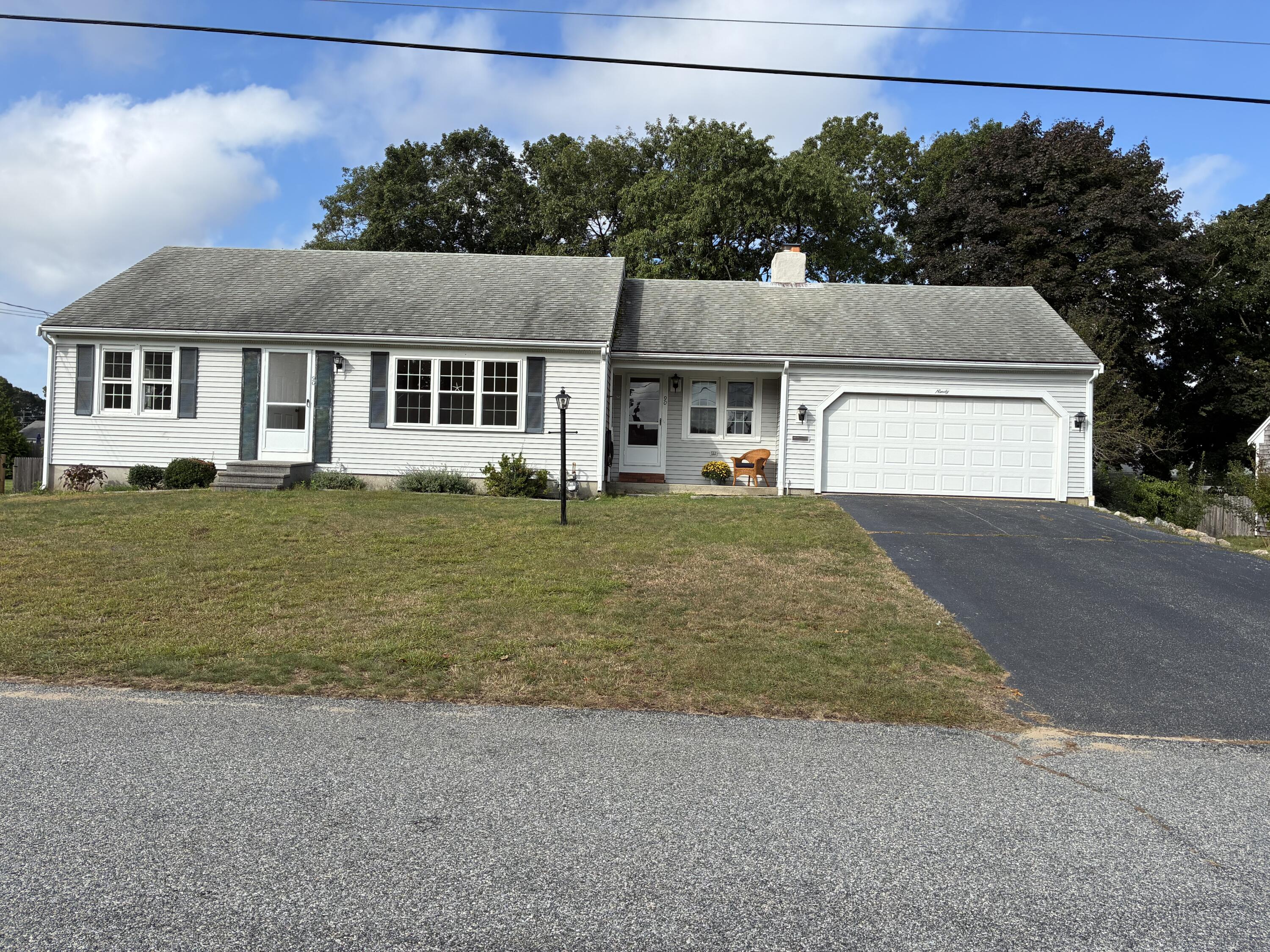90 Captain York Road — photo