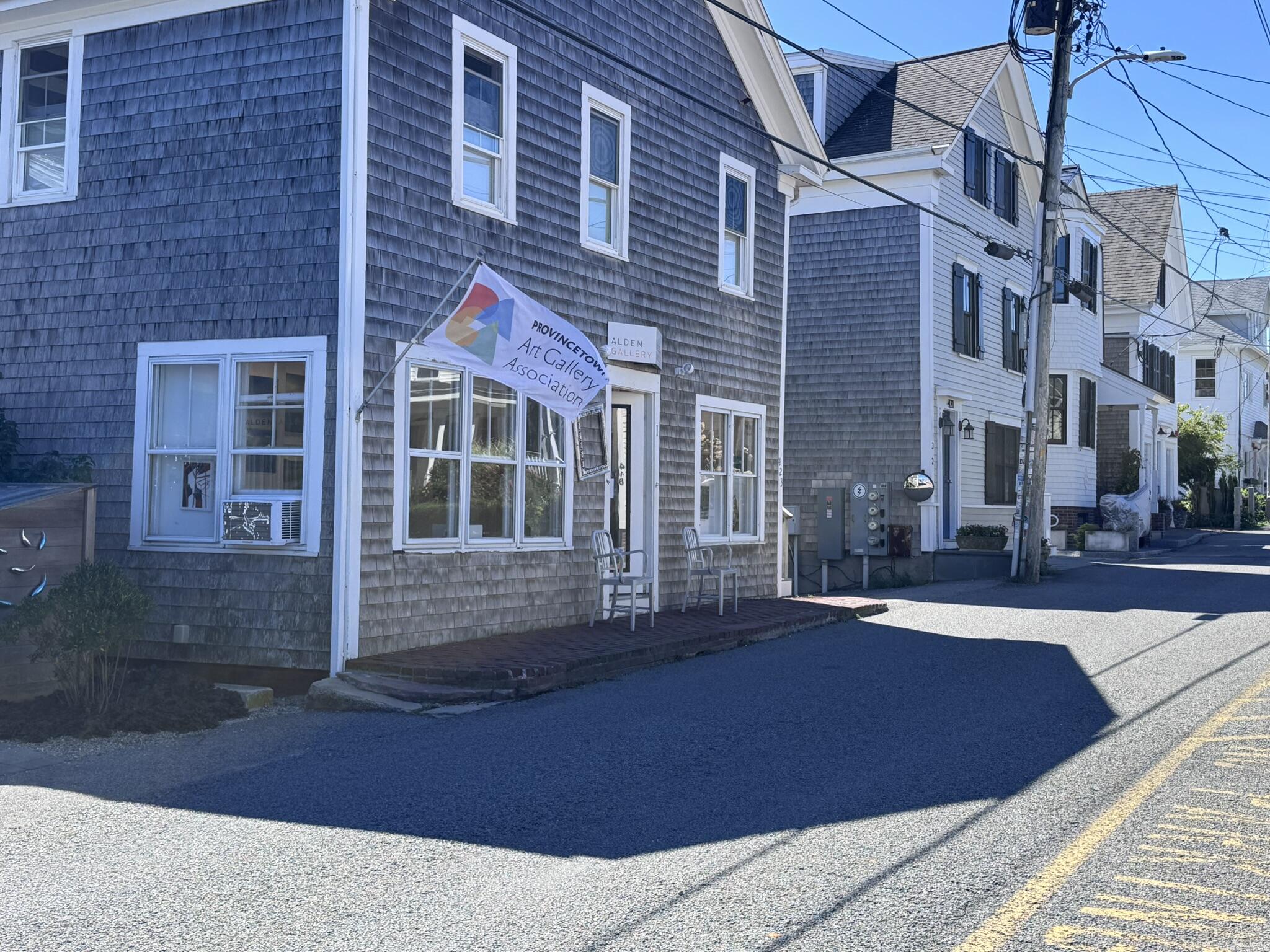 423 Commercial Street Ste 1 — photo