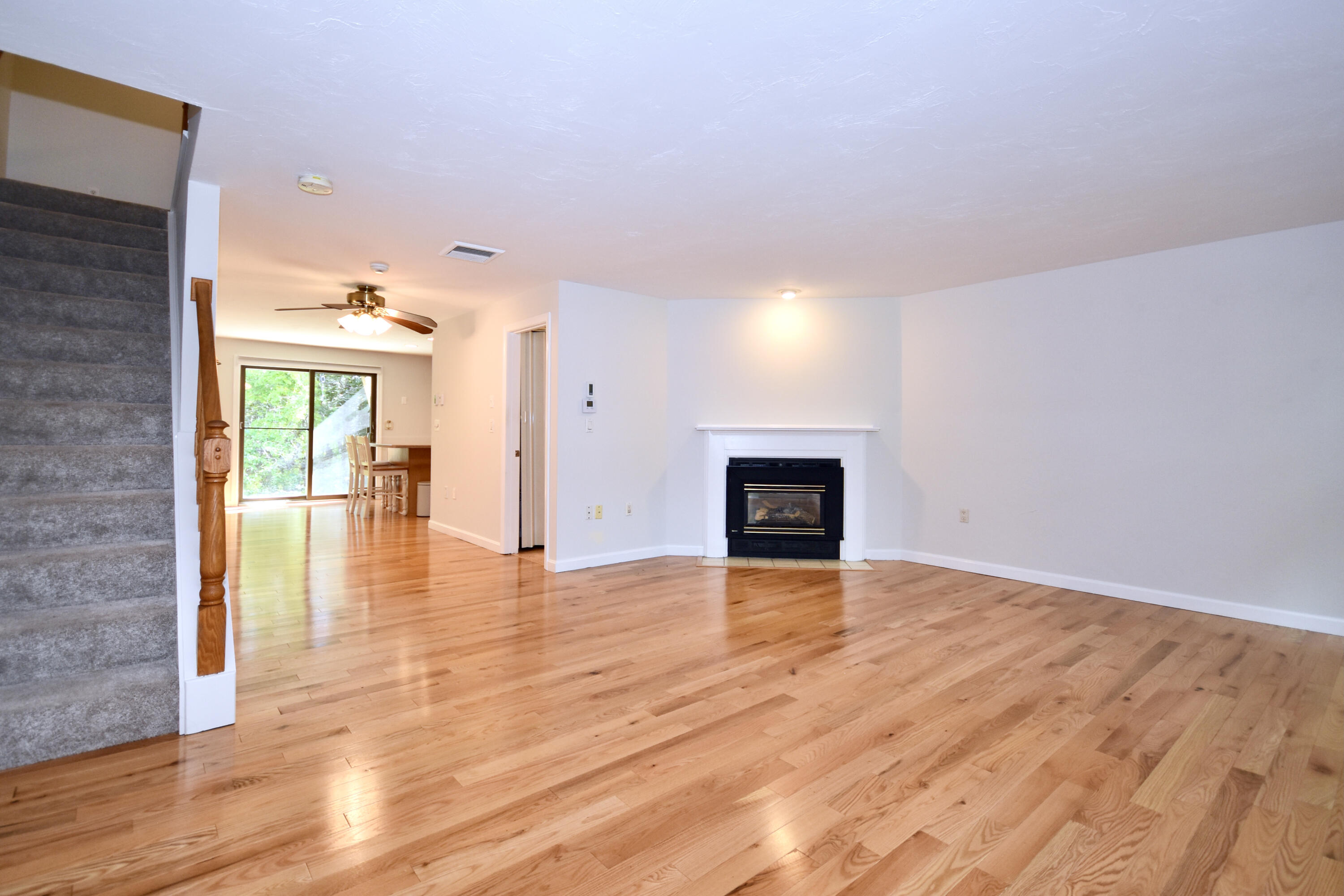 195 Falmouth Road Apt 15D — photo