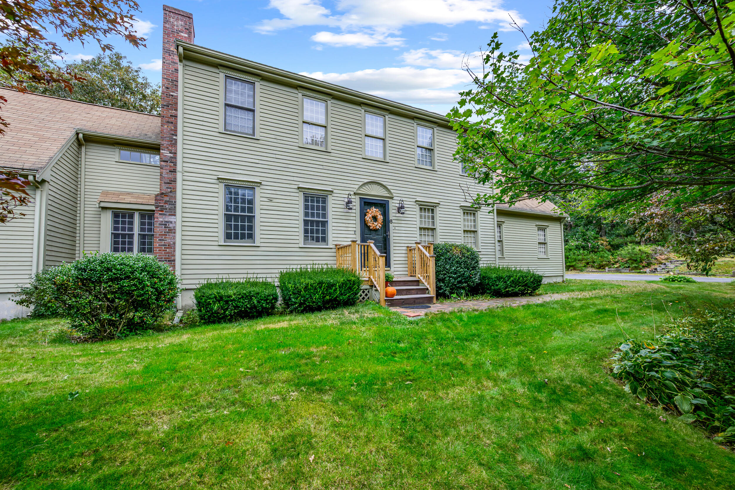6 Viking Lane — photo