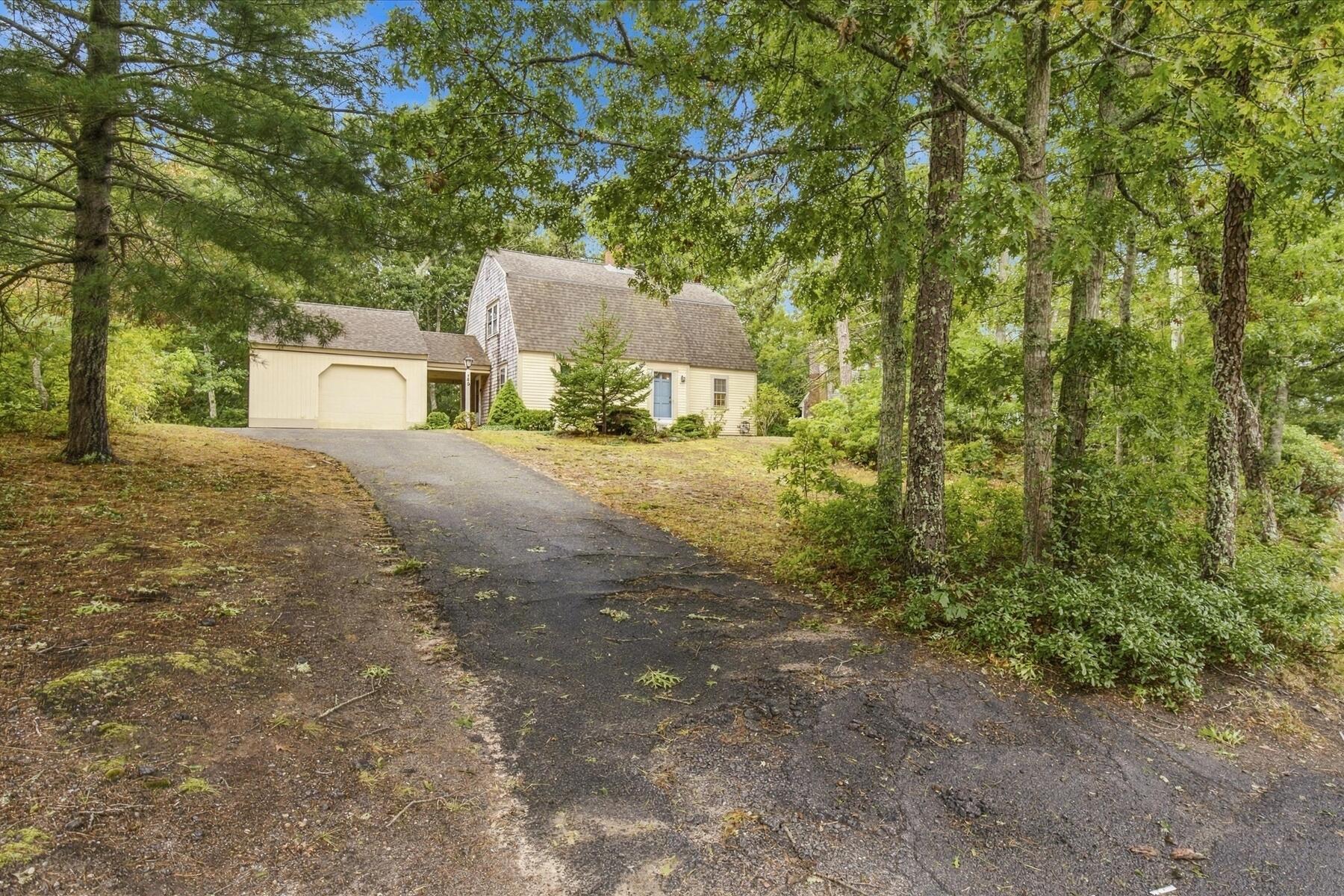 149 Round Cove Road — photo