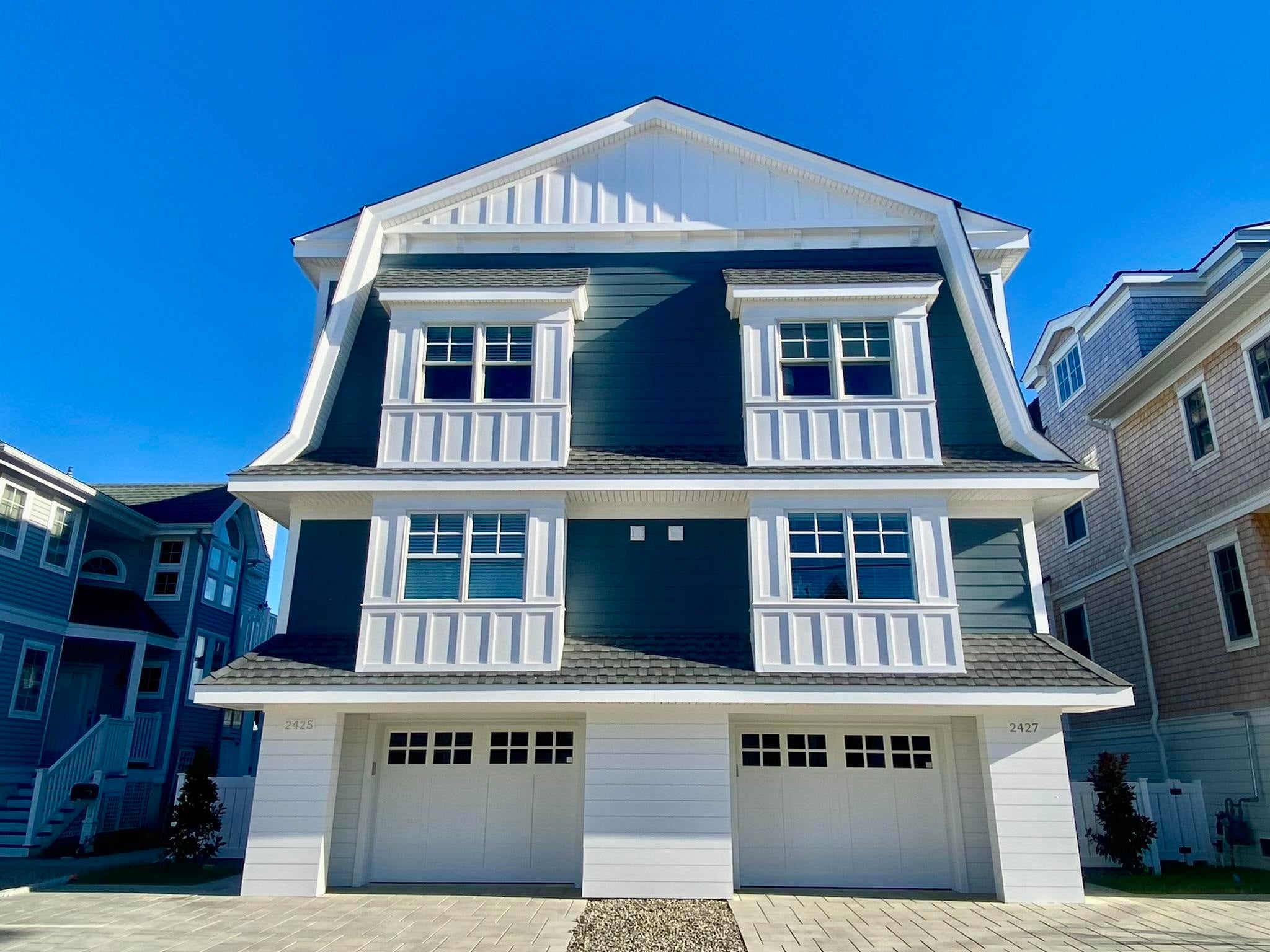 2425 Harbor Avenue 2425 — photo