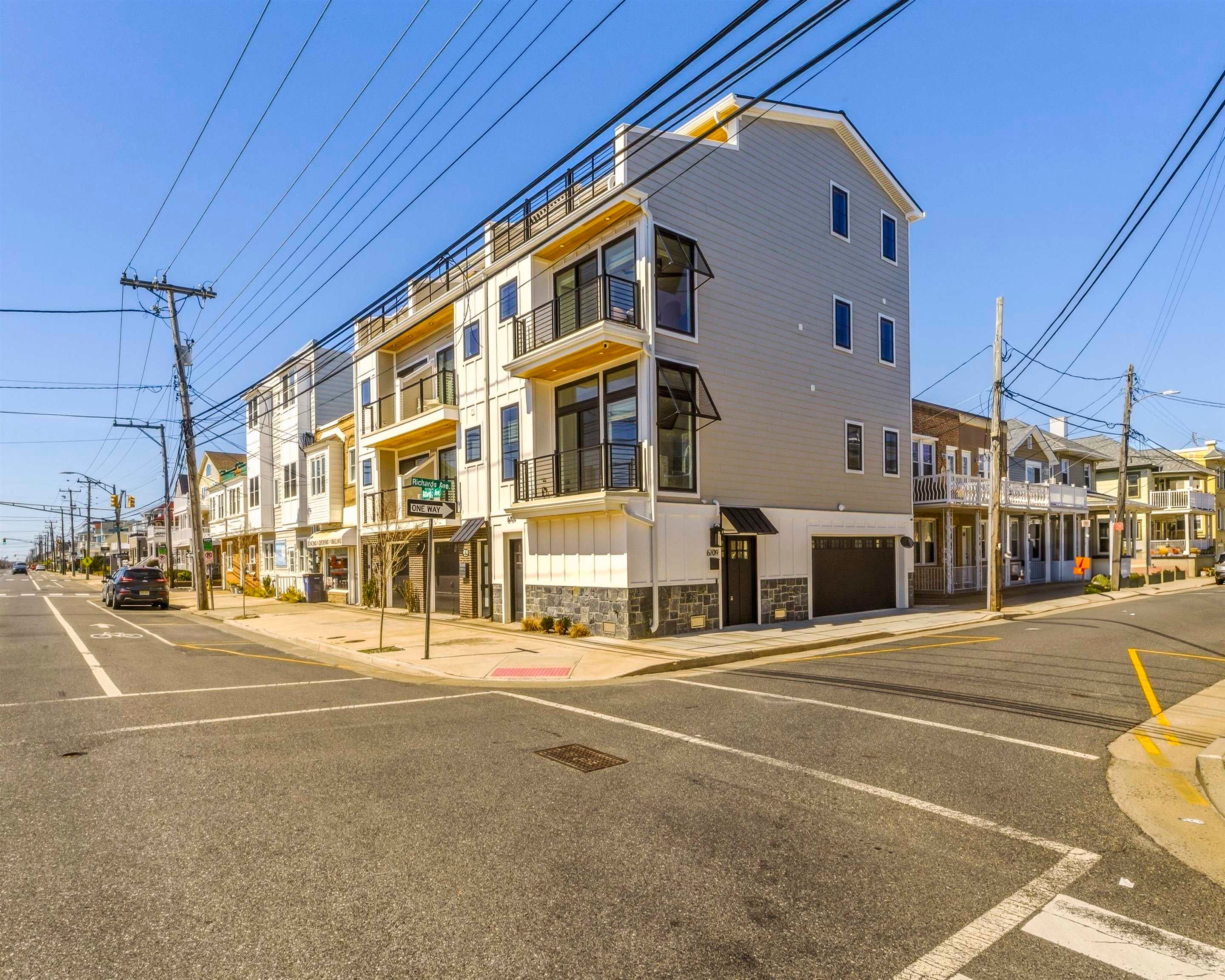 6709 Atlantic Avenue — photo