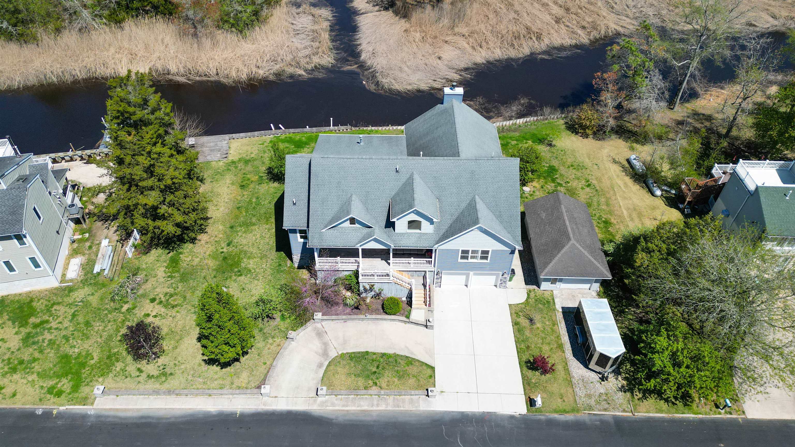 205 Harbor Drive — photo