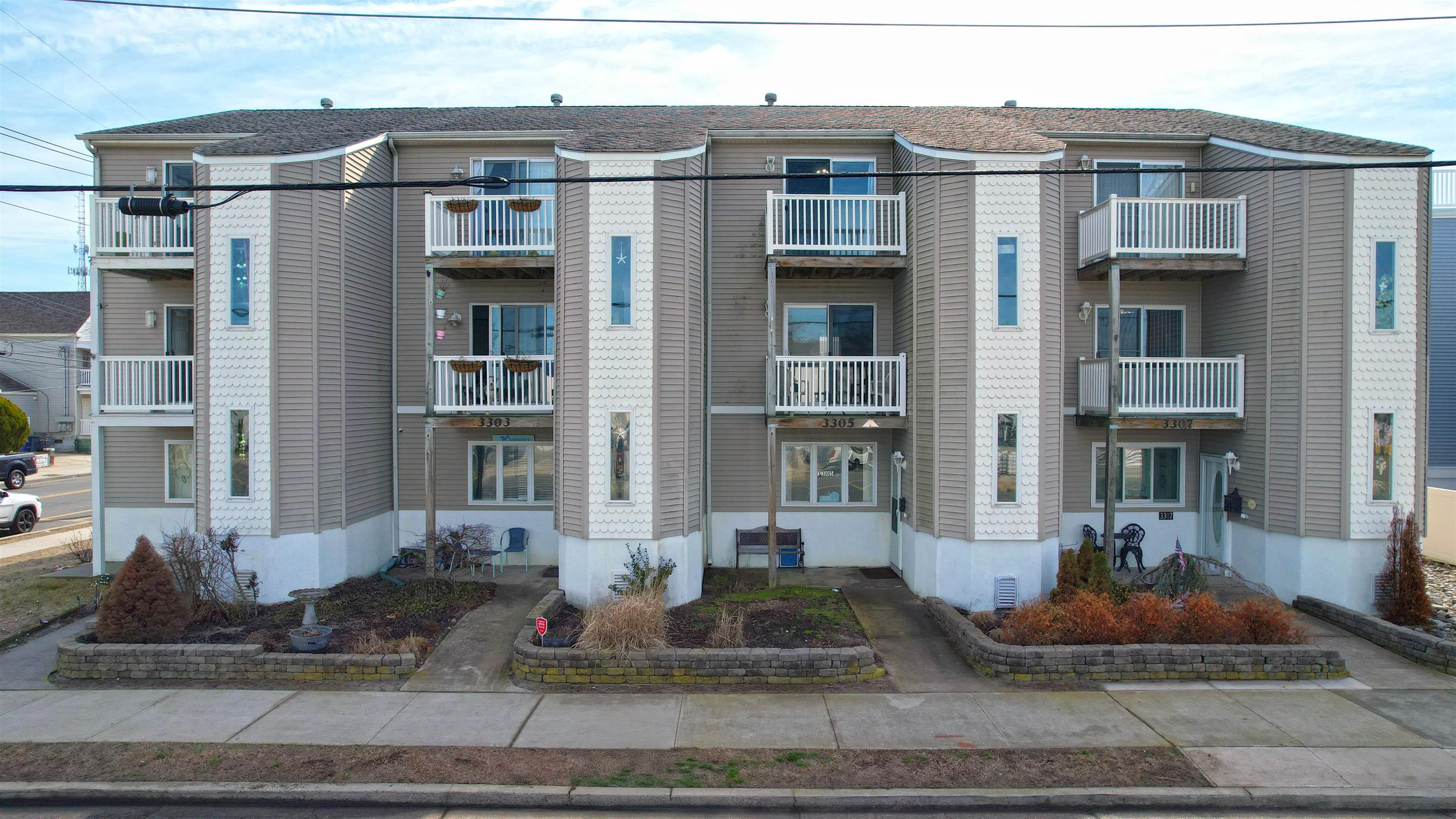 3305 Park Boulevard 3 — photo