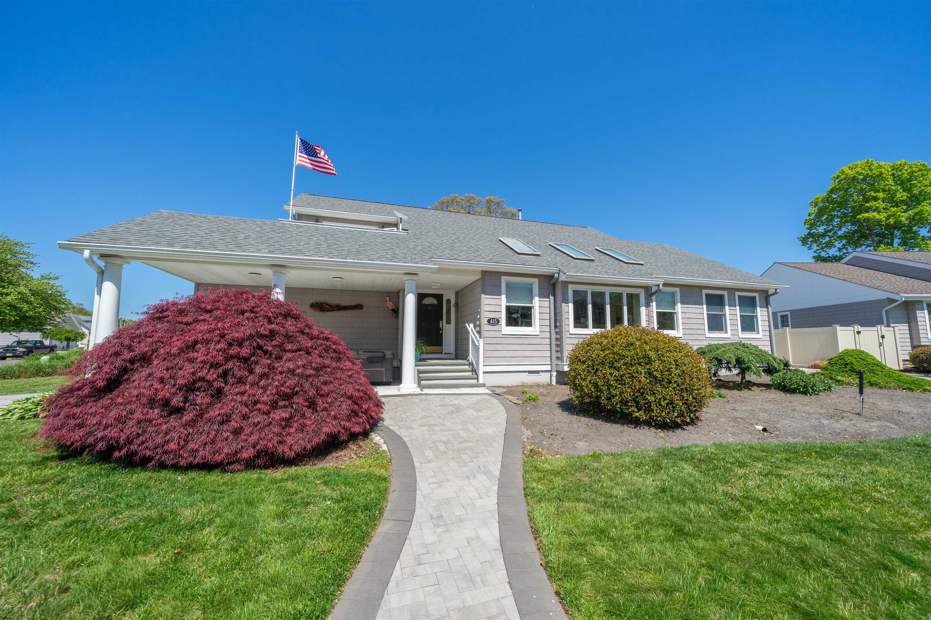 415 Portsmouth Road — photo