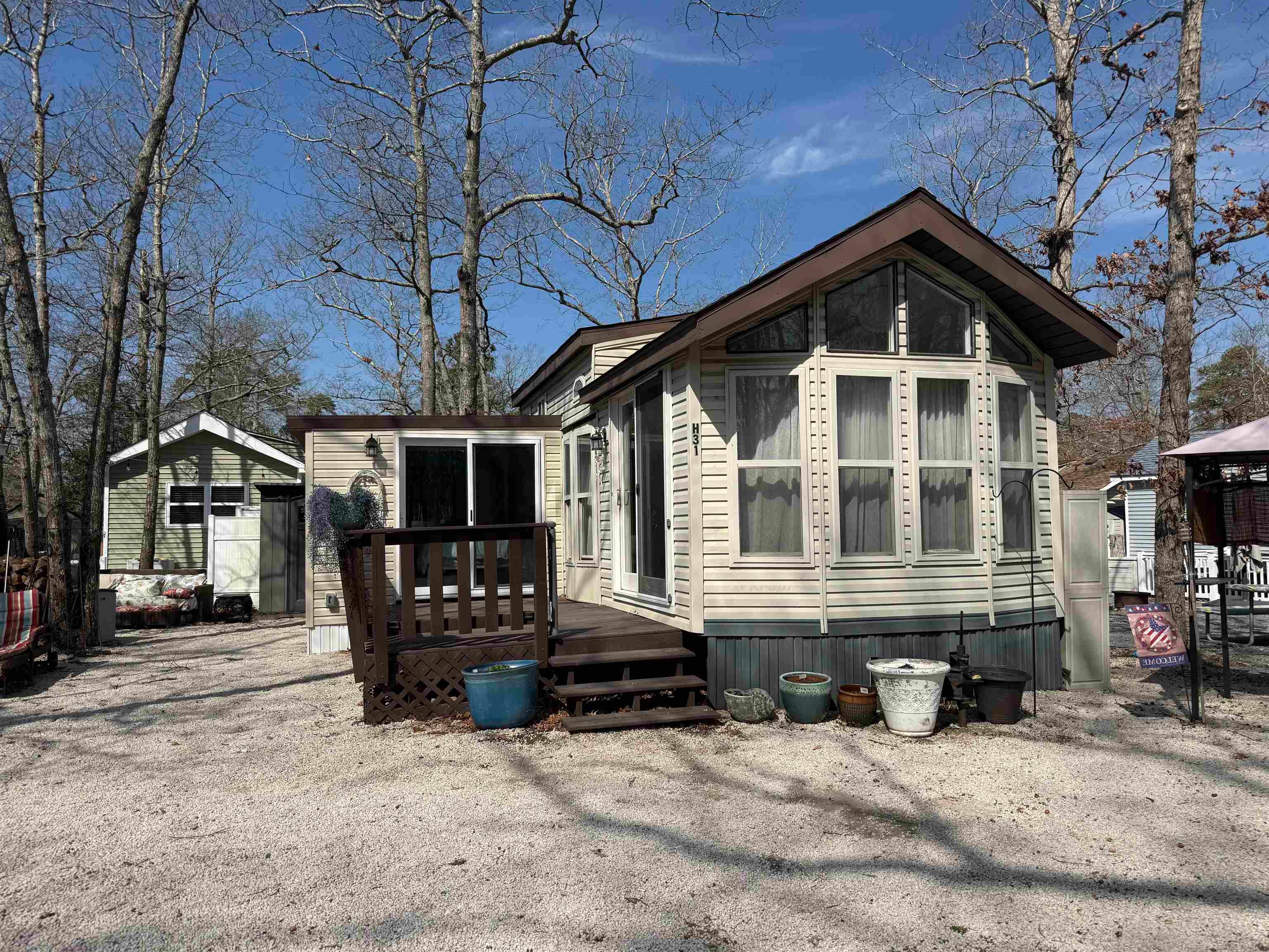 515 Corson Tavern Rd — photo