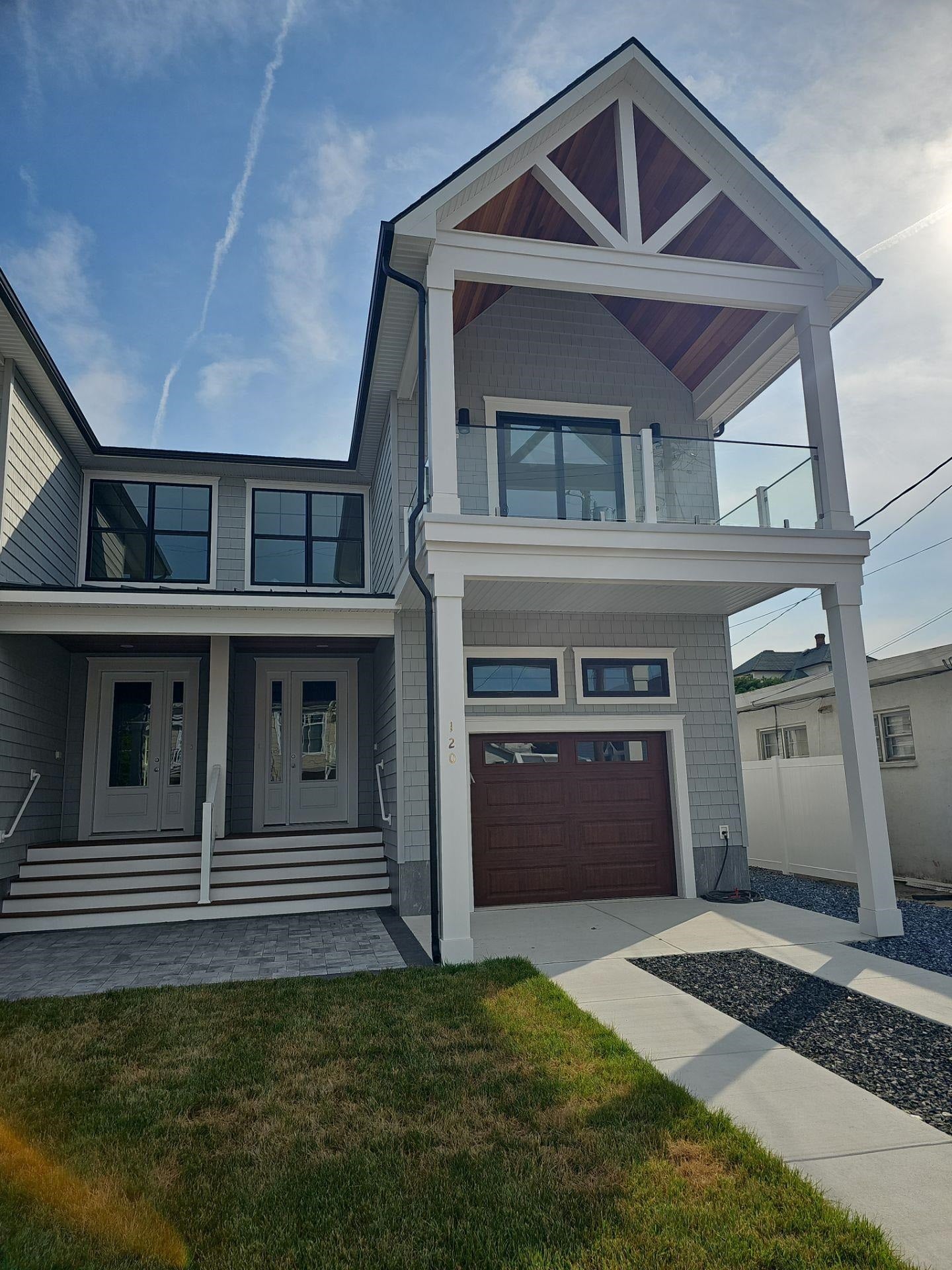 120 E Morning Glory Road 1 — photo