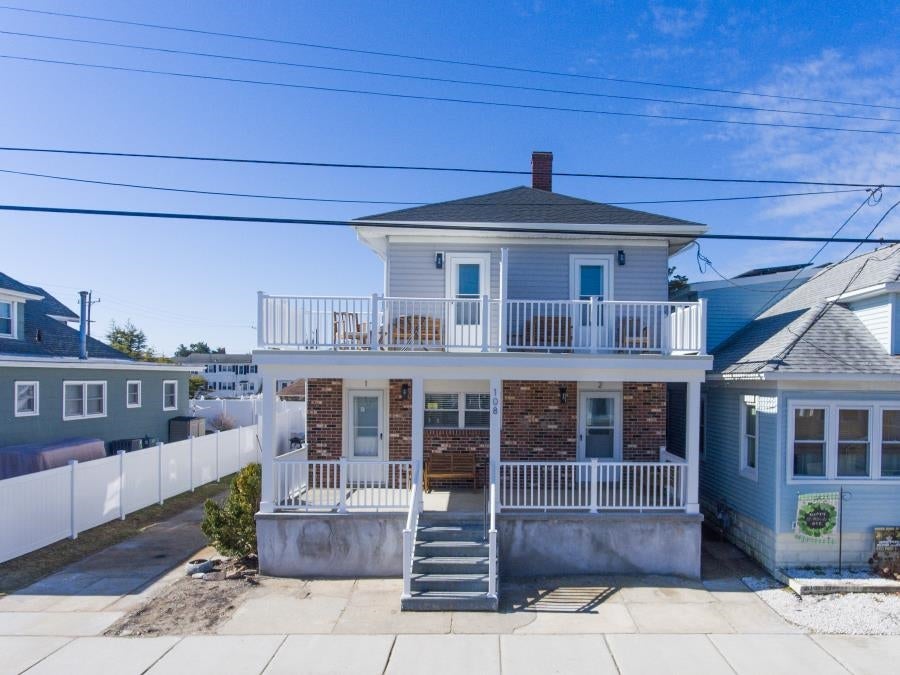 110 W Buttercup Road 1 — photo