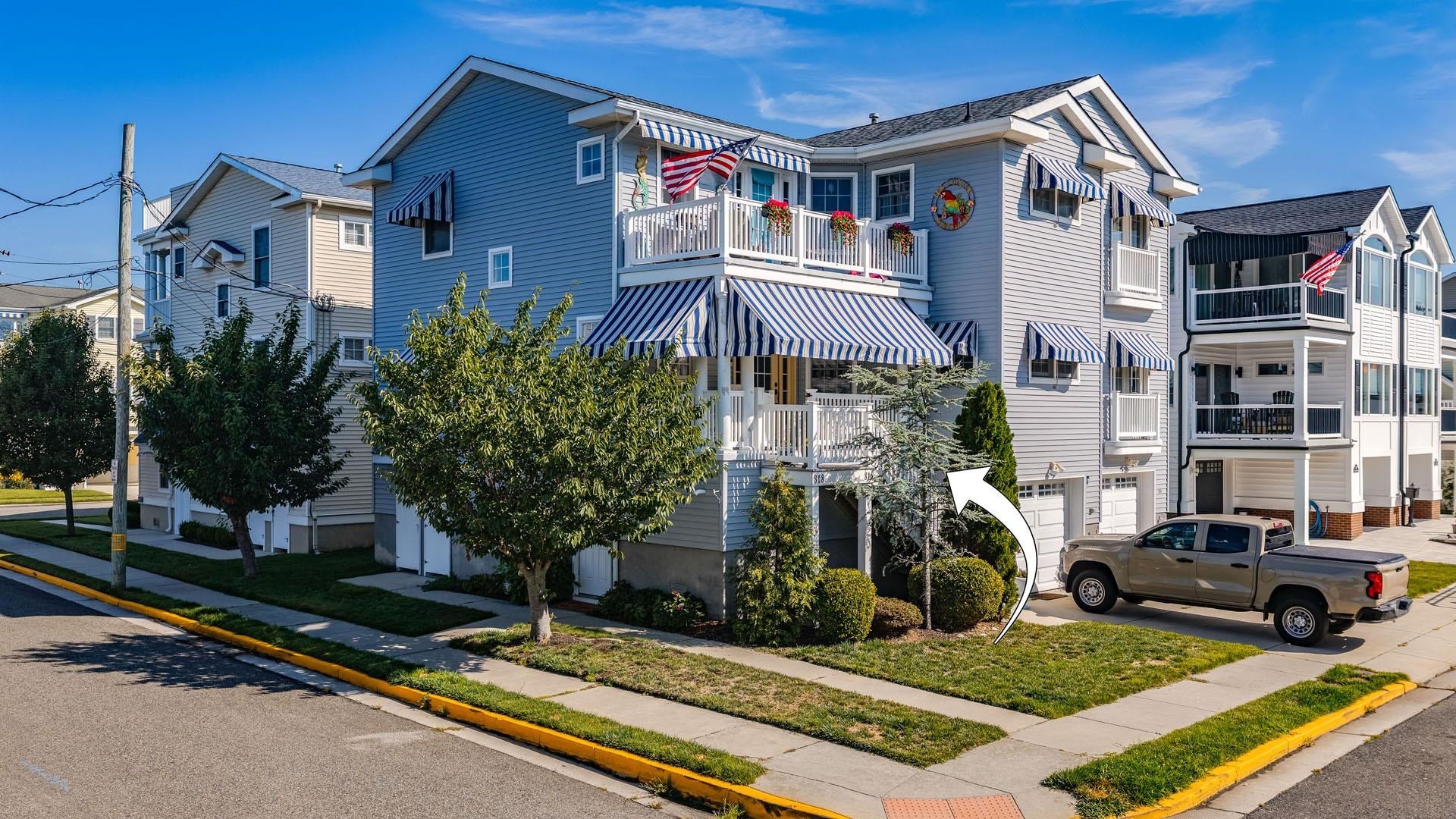 816 Aldrich Road 1 — photo