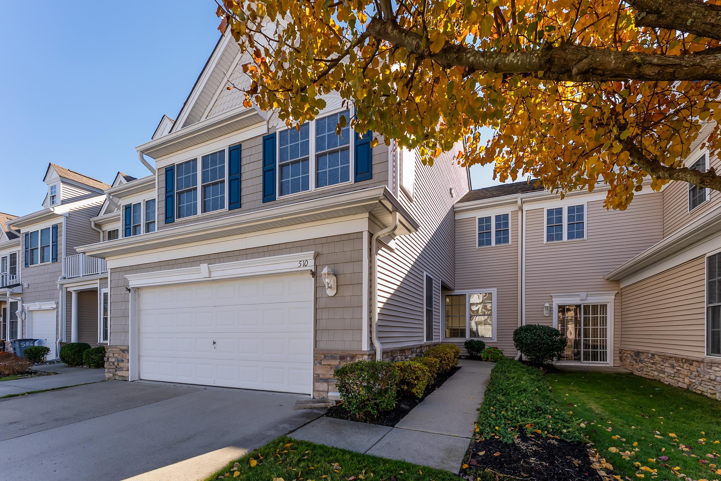 510 W Hampton Court 510 — photo