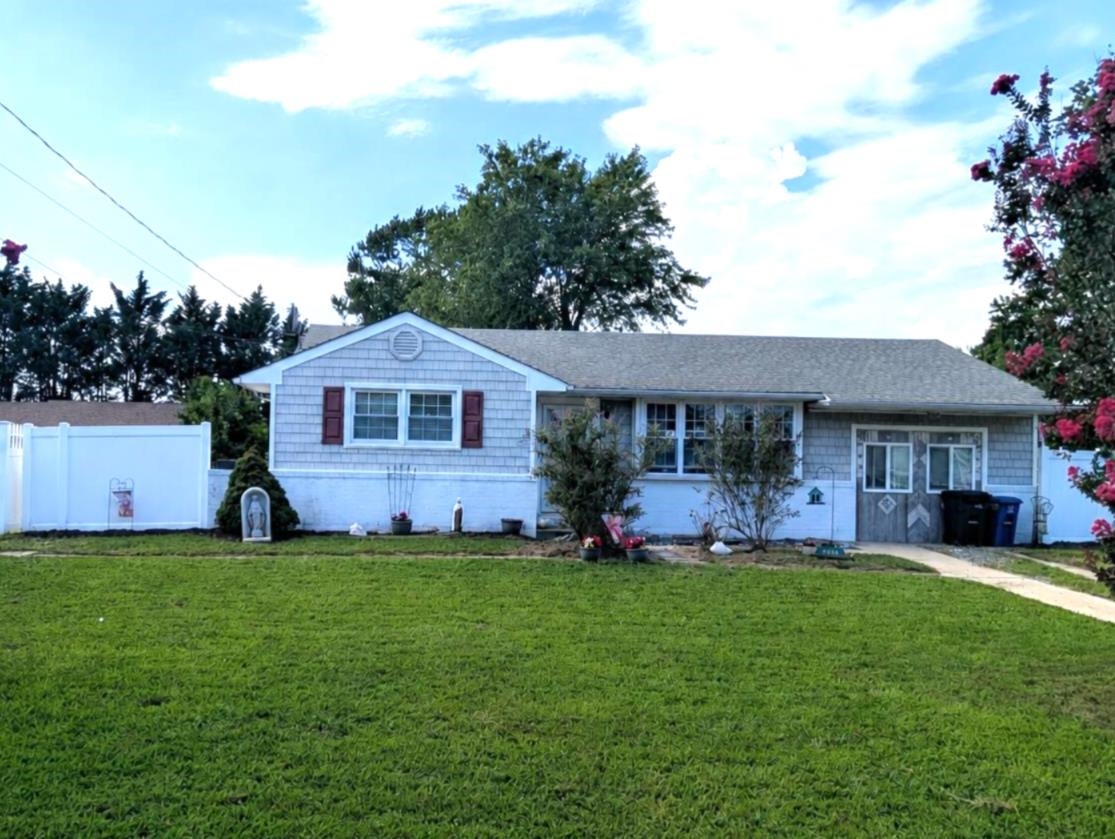 3608 Bayshore Road — photo