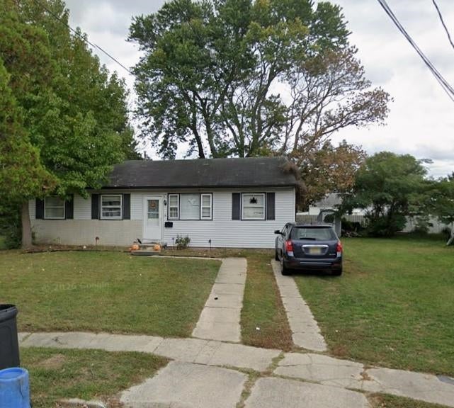 6 Linden Cove — photo