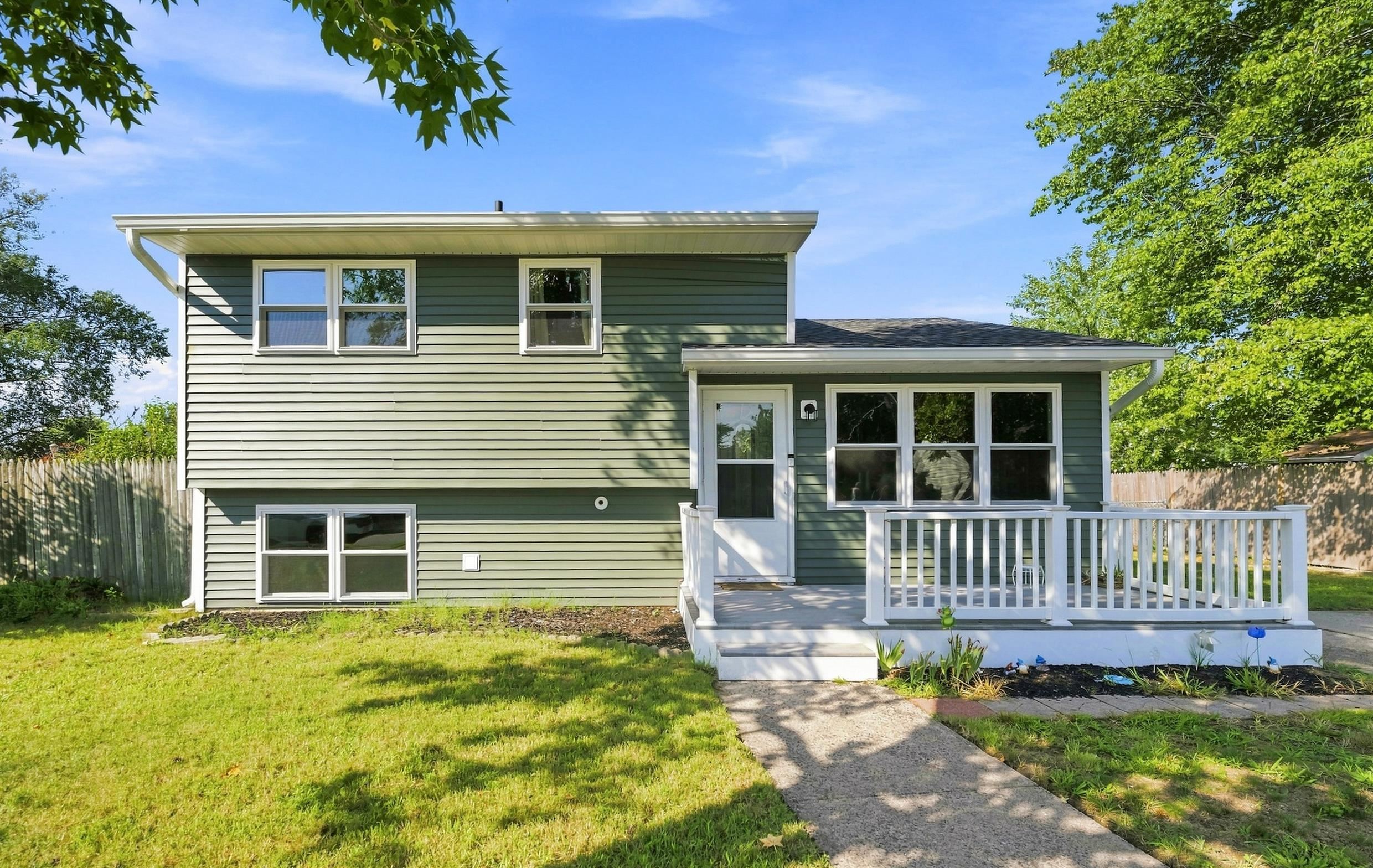 105 Orchard Drive — photo