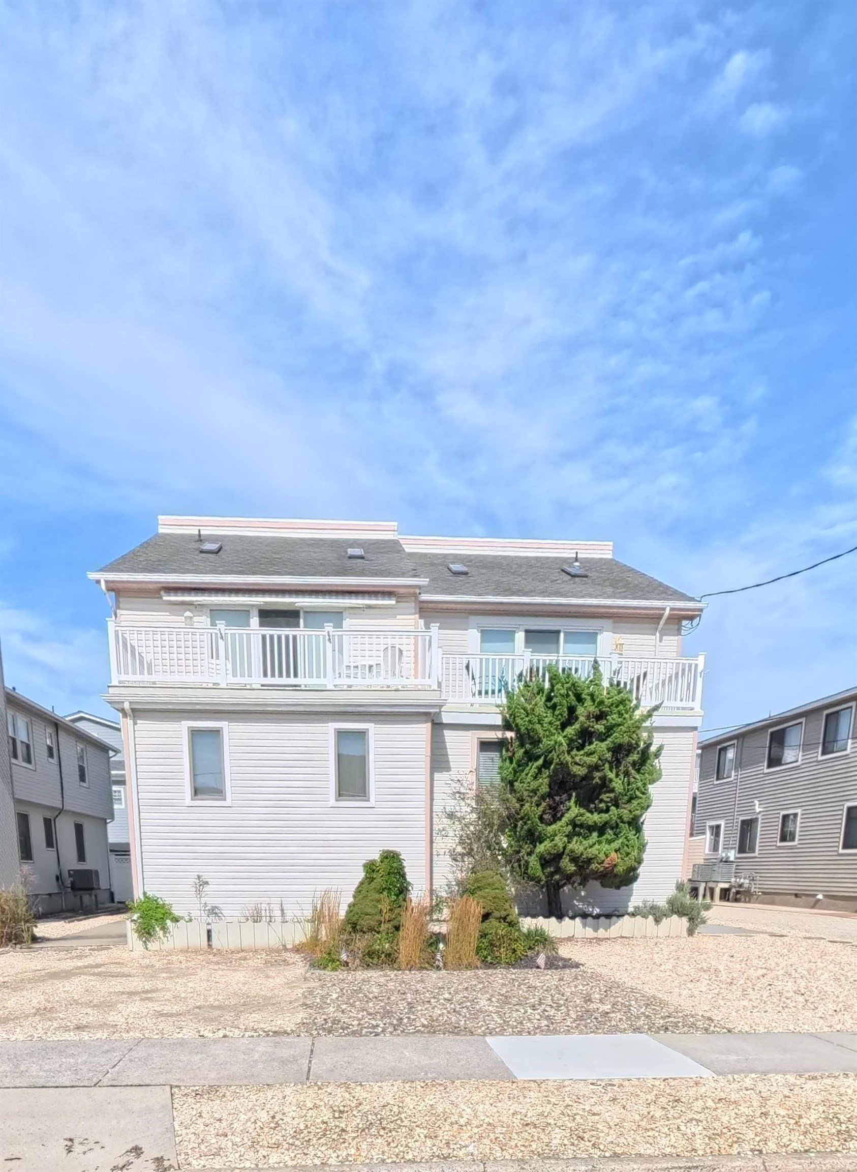 31 76th Street Unit a — photo
