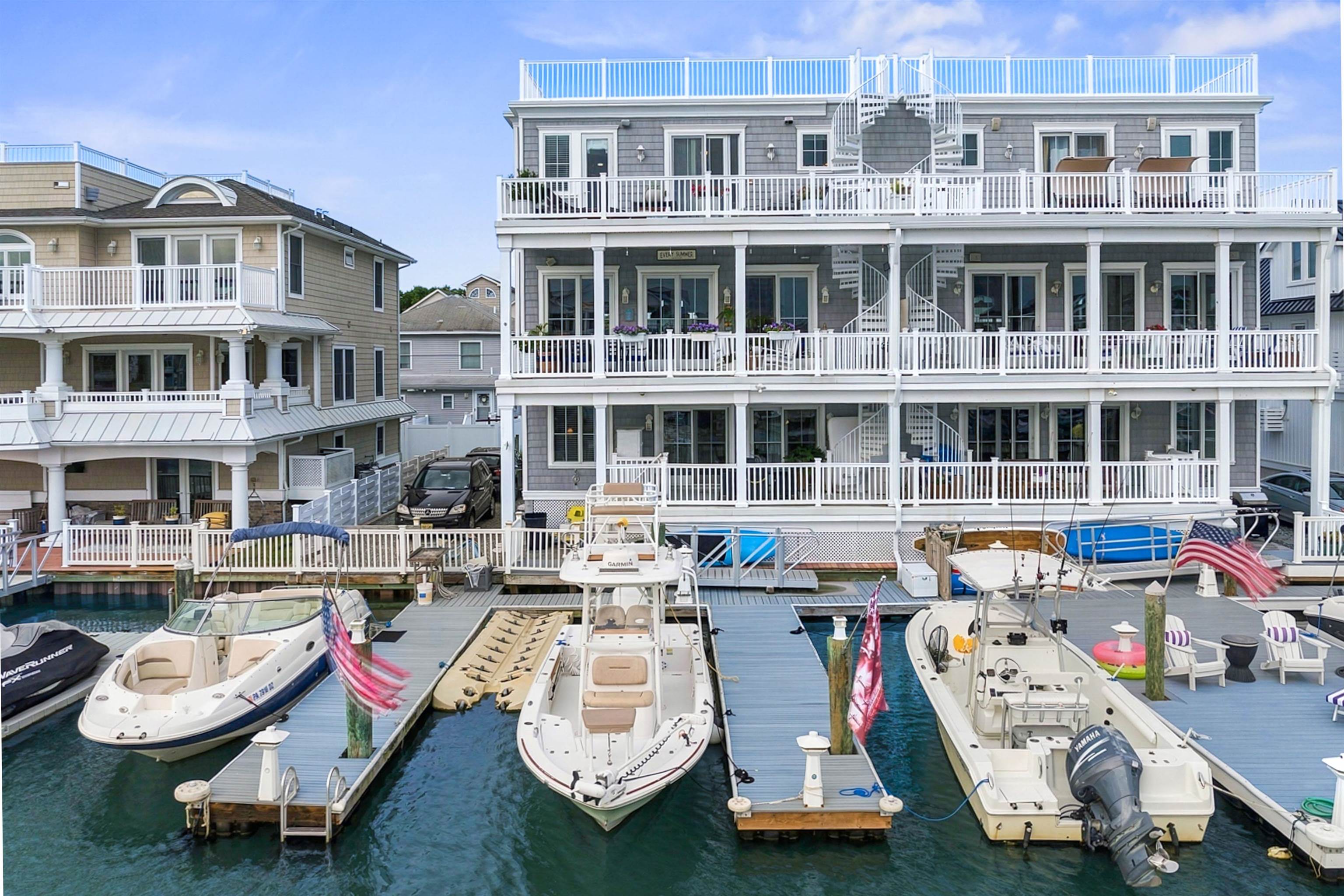 412 W Dock Street — photo