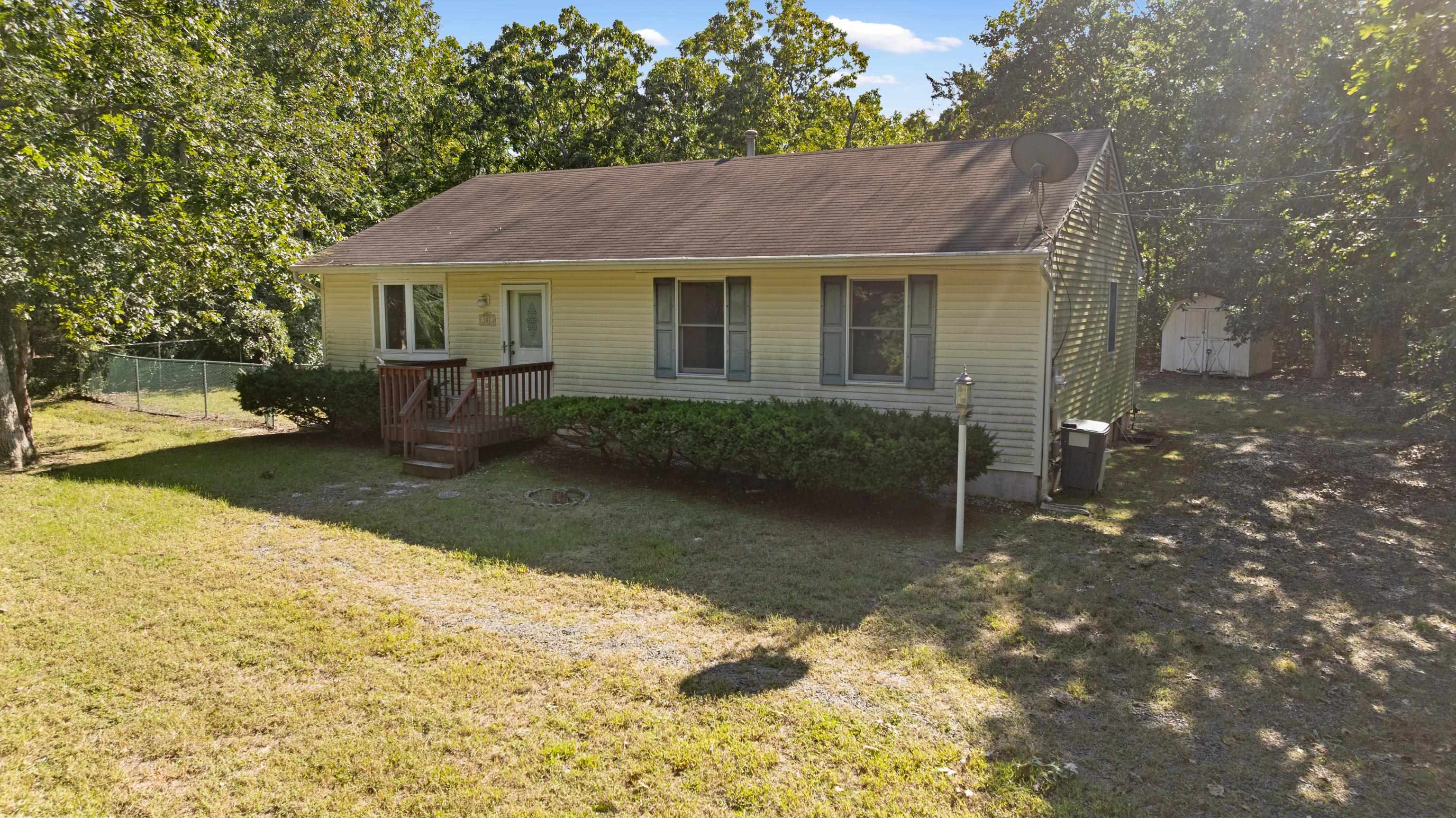 307 Indian Trail Road — photo