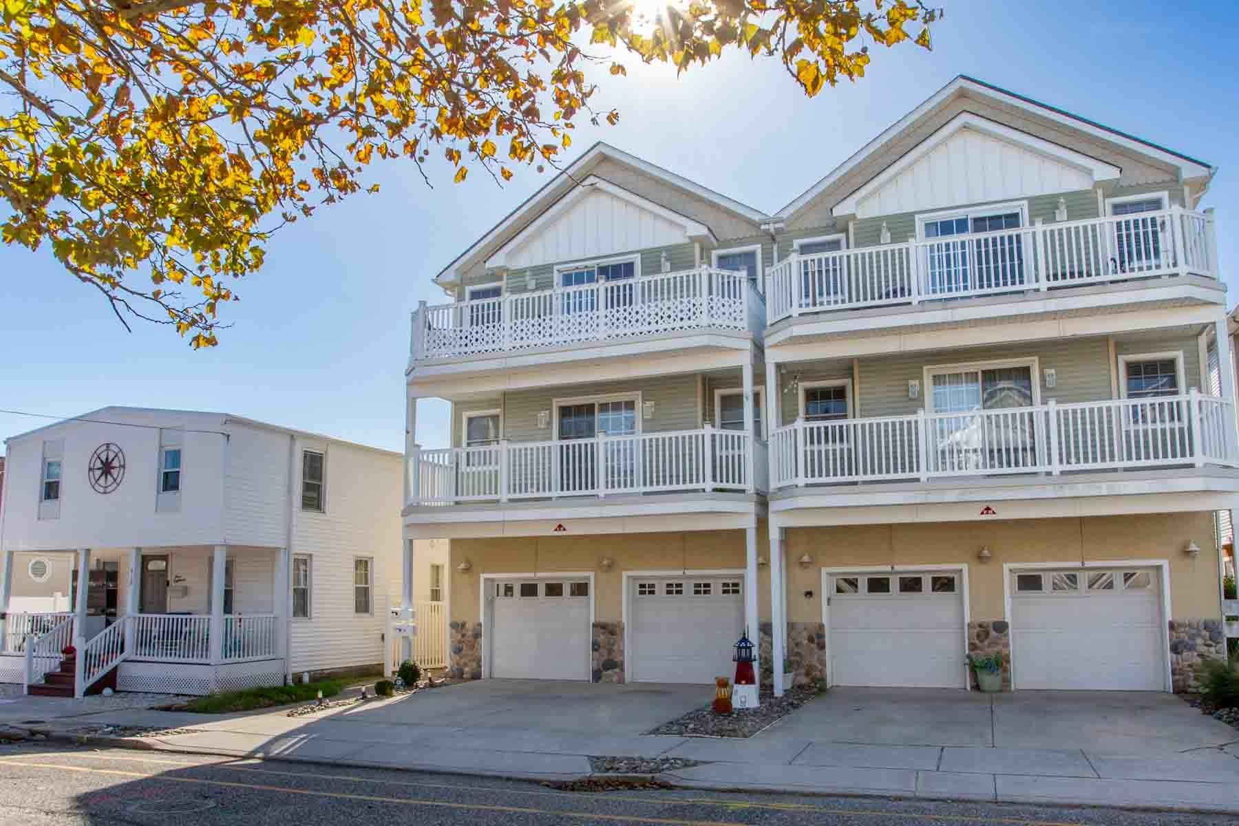 420 W Roberts Avenue — photo