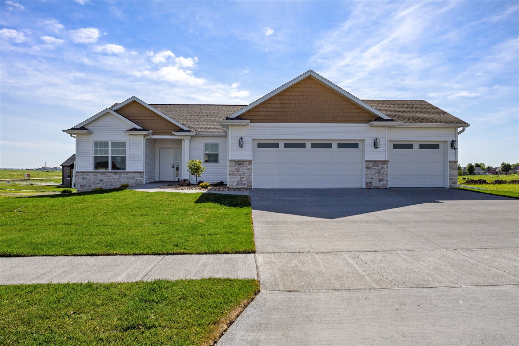 3461 Winchester Drive — photo