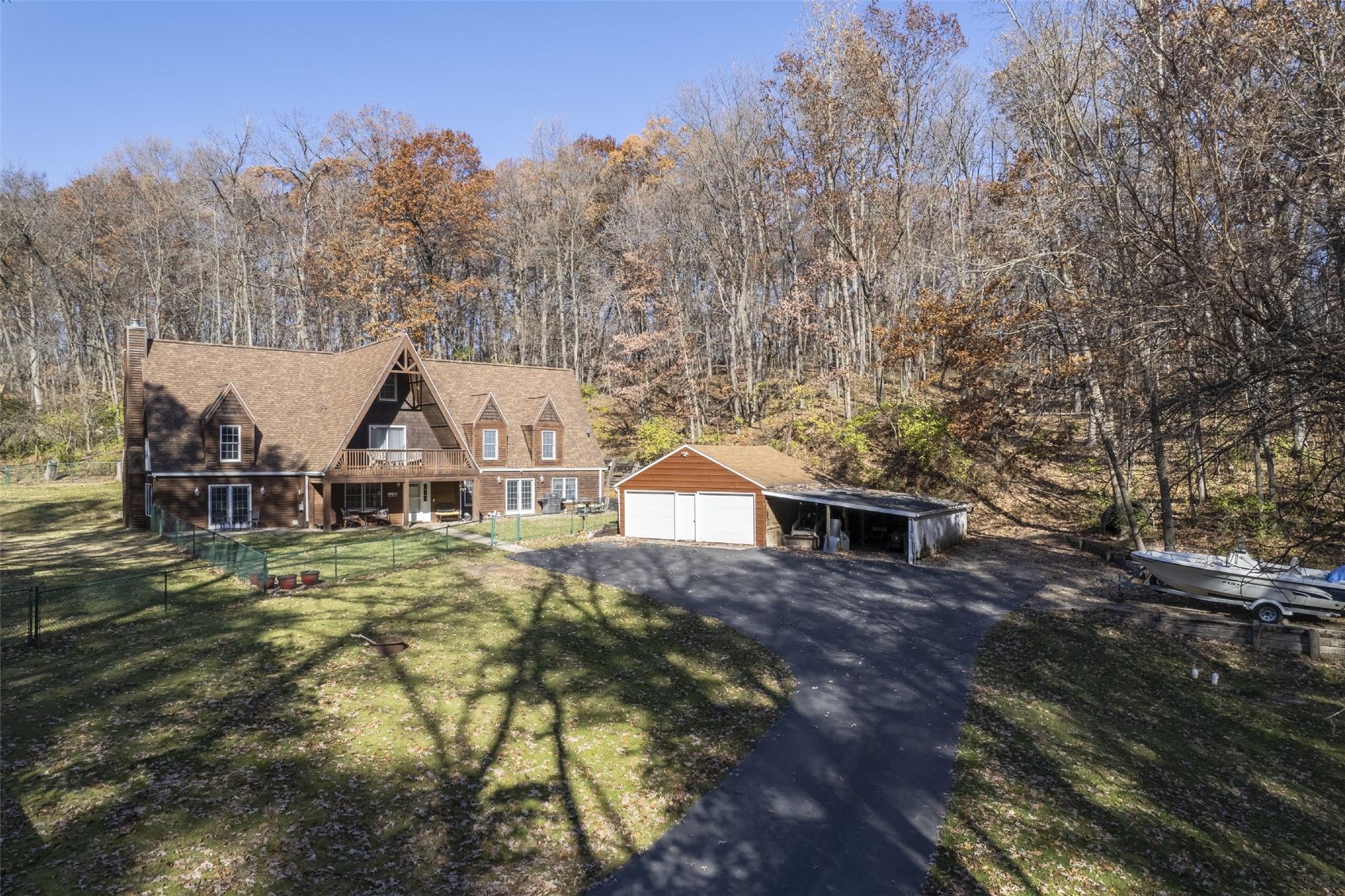 3098 Sandy Beach Road NE, Solon, IA 52333 — photo 2