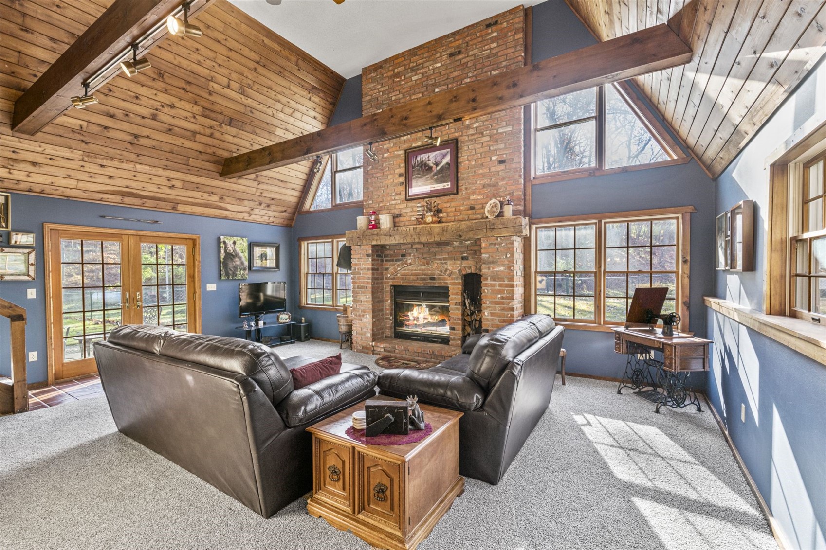 3098 Sandy Beach Road NE, Solon, IA 52333 — photo 3