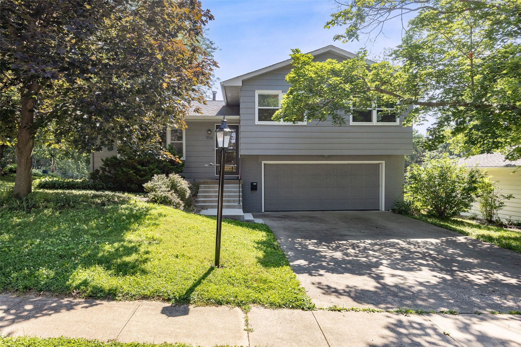 906 Talwrn — photo