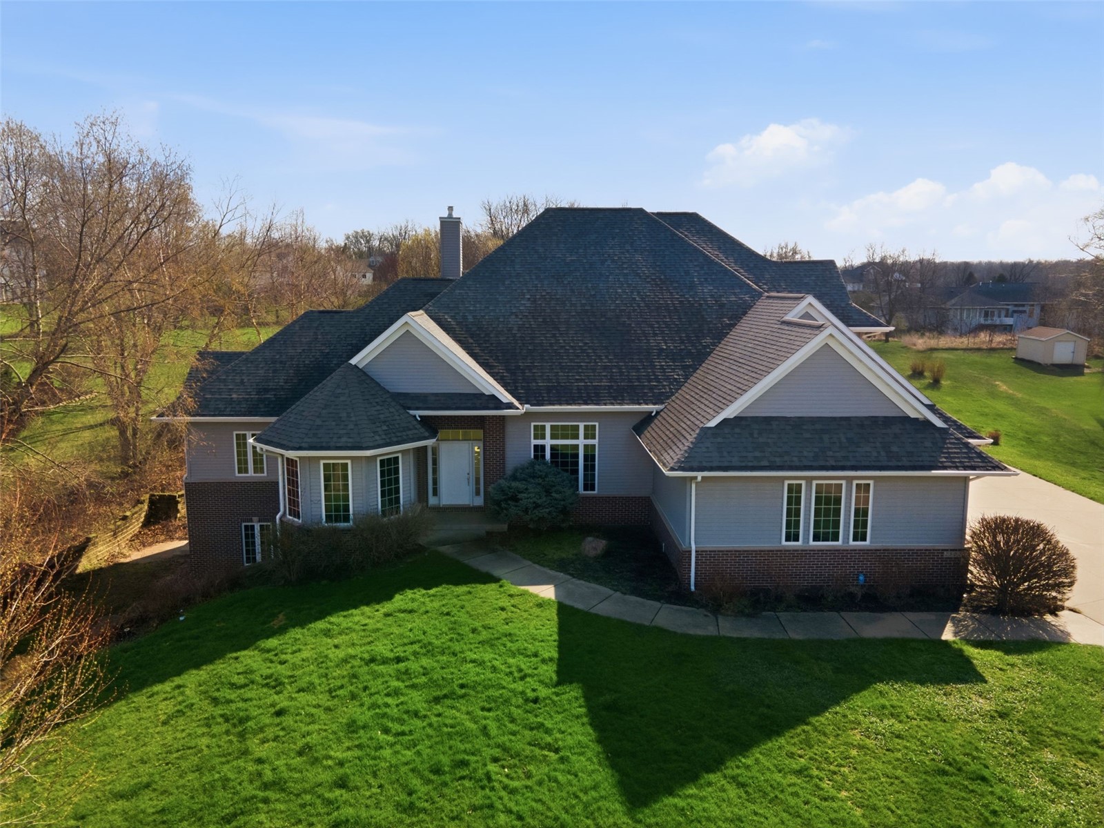 2502 River Run Court — photo