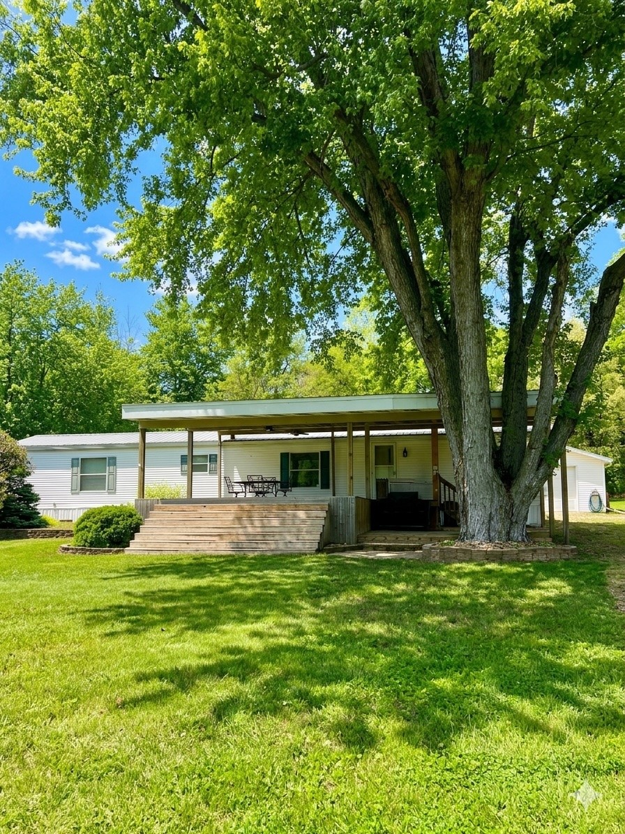 137 Horseshoe Dr — photo