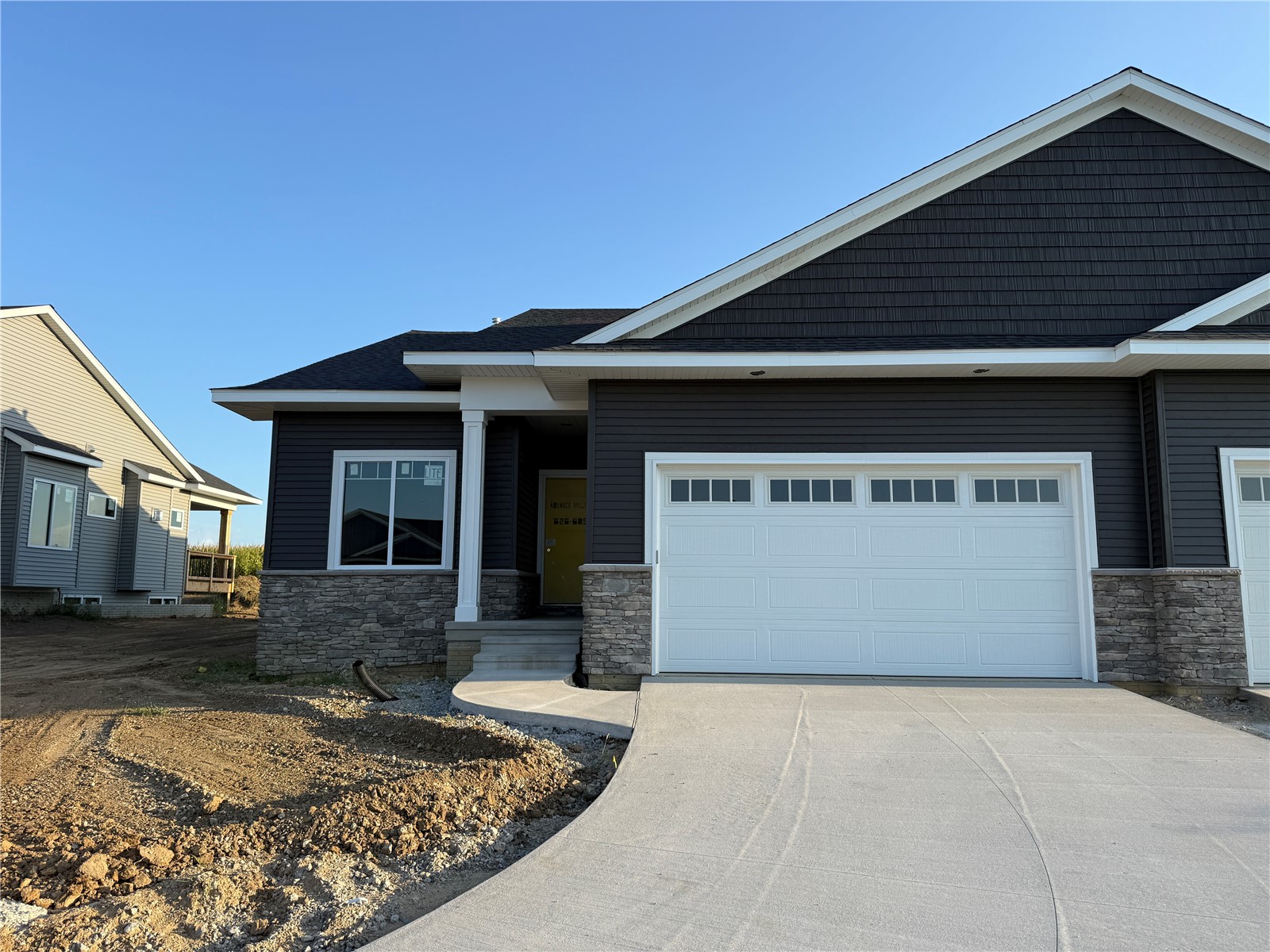 1296 Berkshire Lane — photo