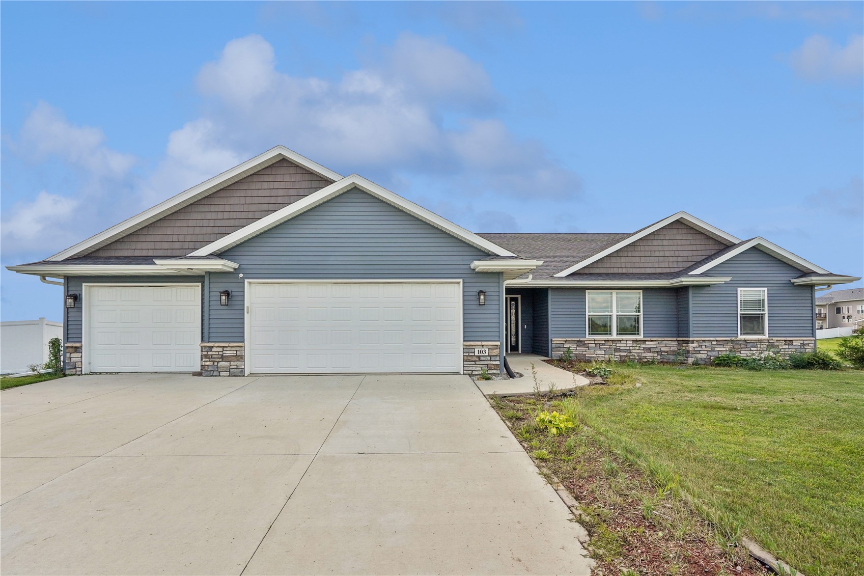 103 Viking Drive — photo