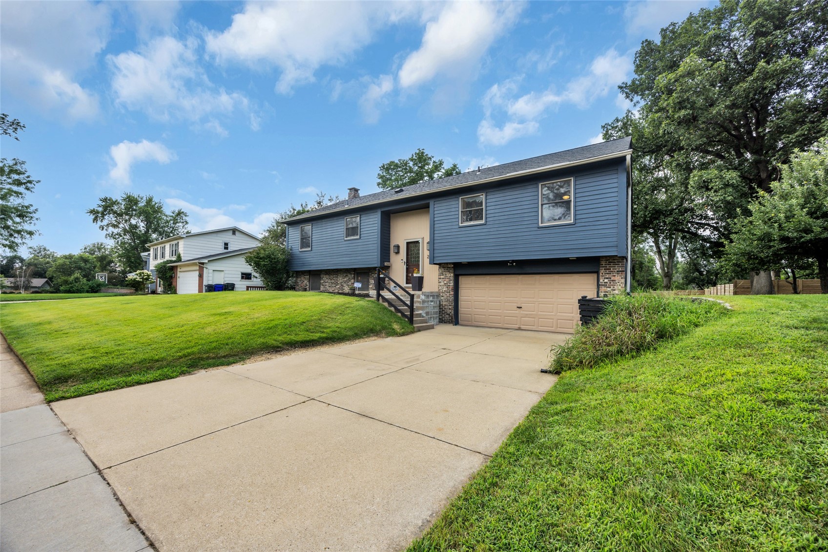2509 Blue Ridge Drive NE, Cedar Rapids, IA 52402 — photo 3