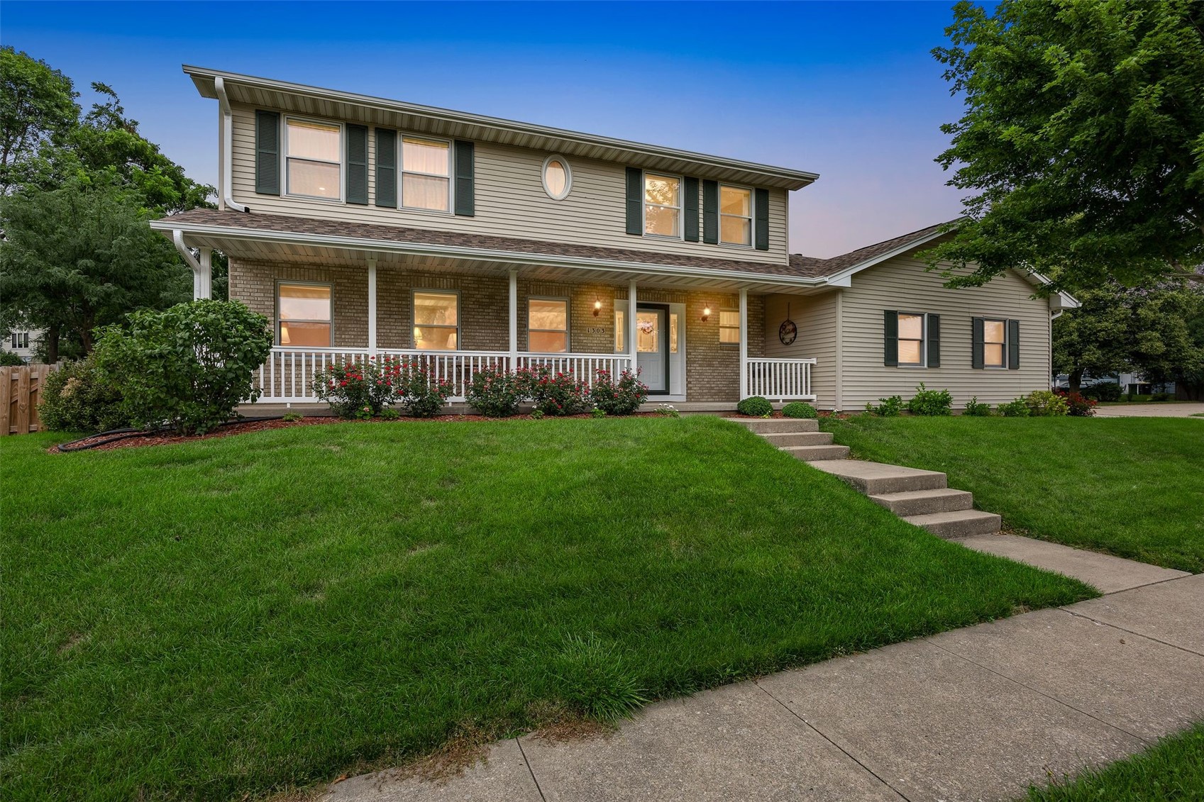 1303 Chamberlain Dr — photo