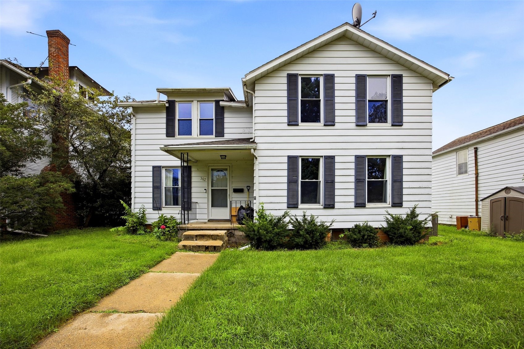302 Walnut Street — photo