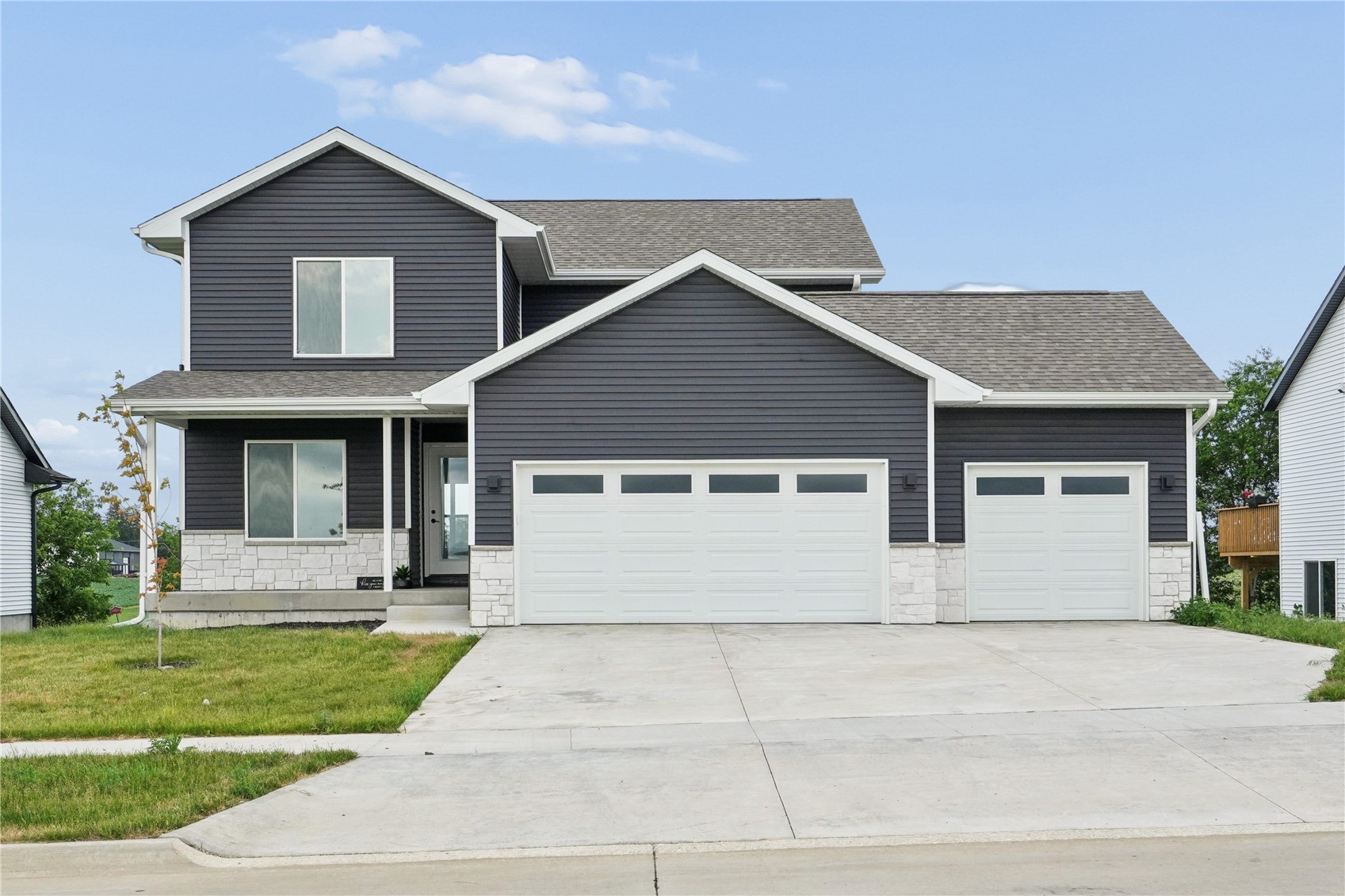 808 Crestview Drive — photo