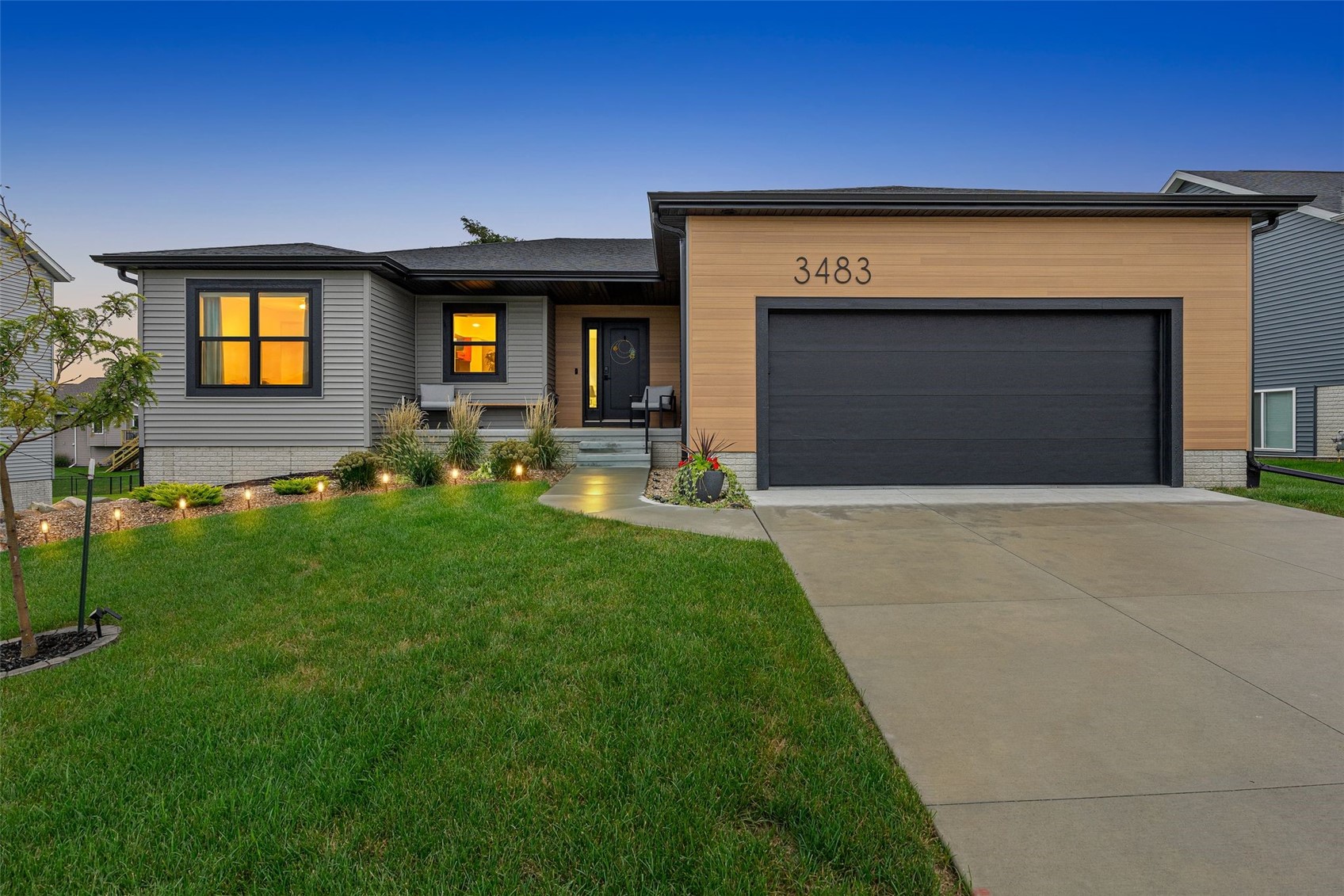 3483 Edgebrooke Dr — photo