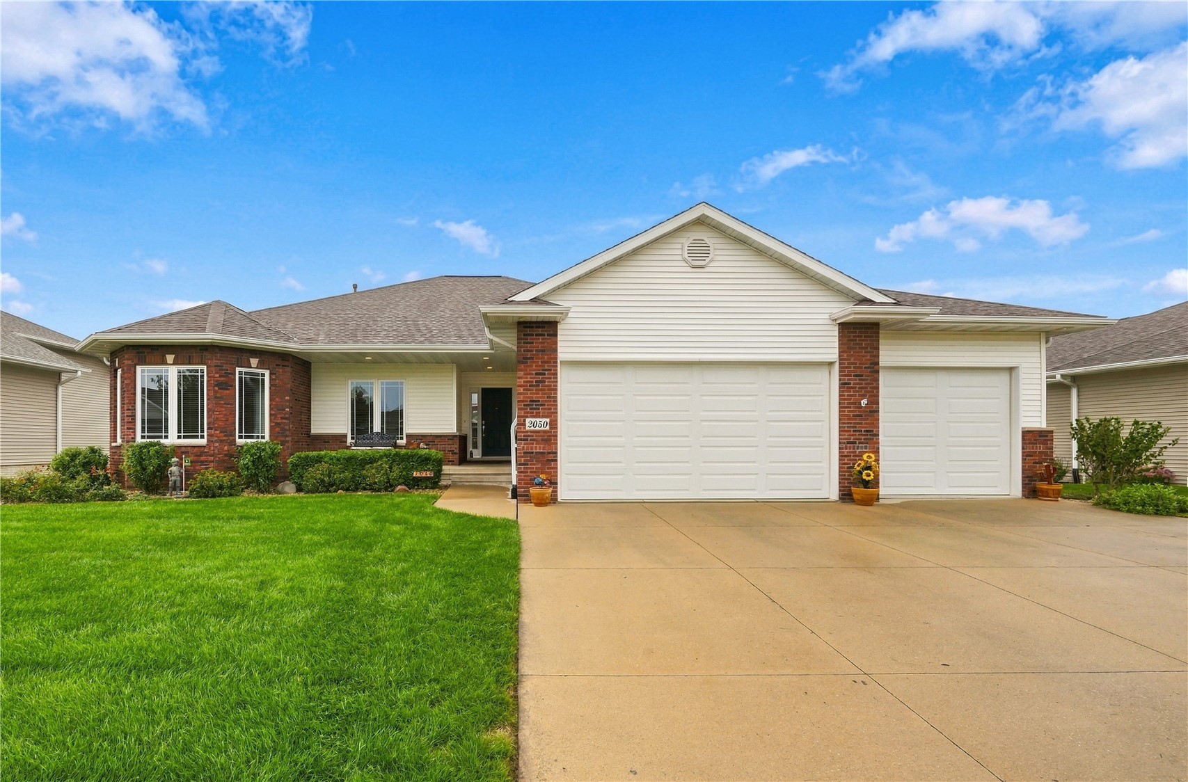 2050 Rosewood Ridge Drive — photo