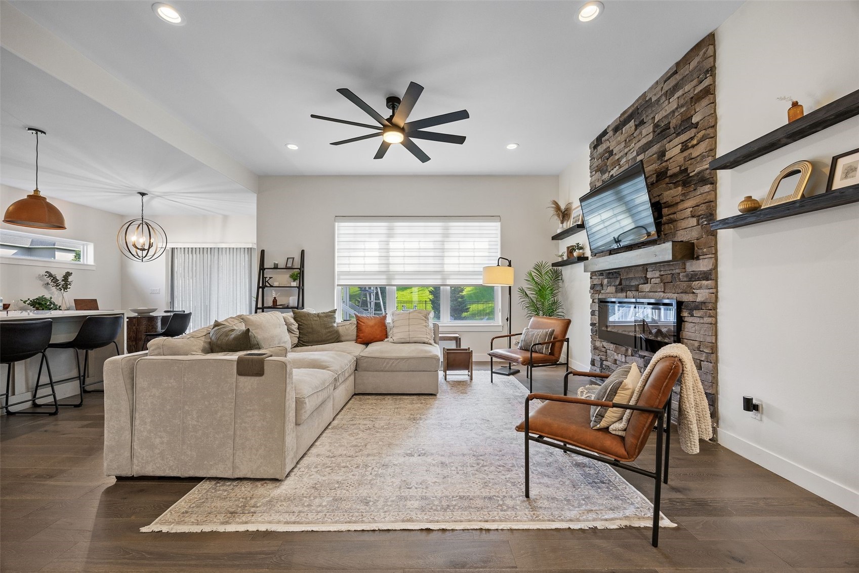 6415 Ushers Ridge Drive NE, Cedar Rapids, IA 52411 — photo 3