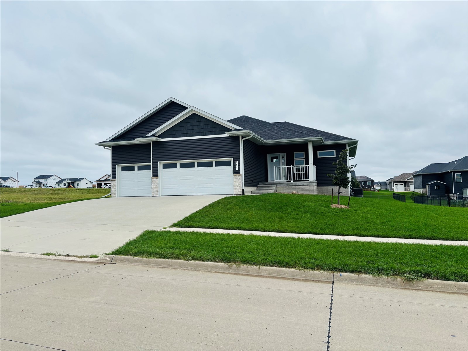1422 Eagleview Drive — photo