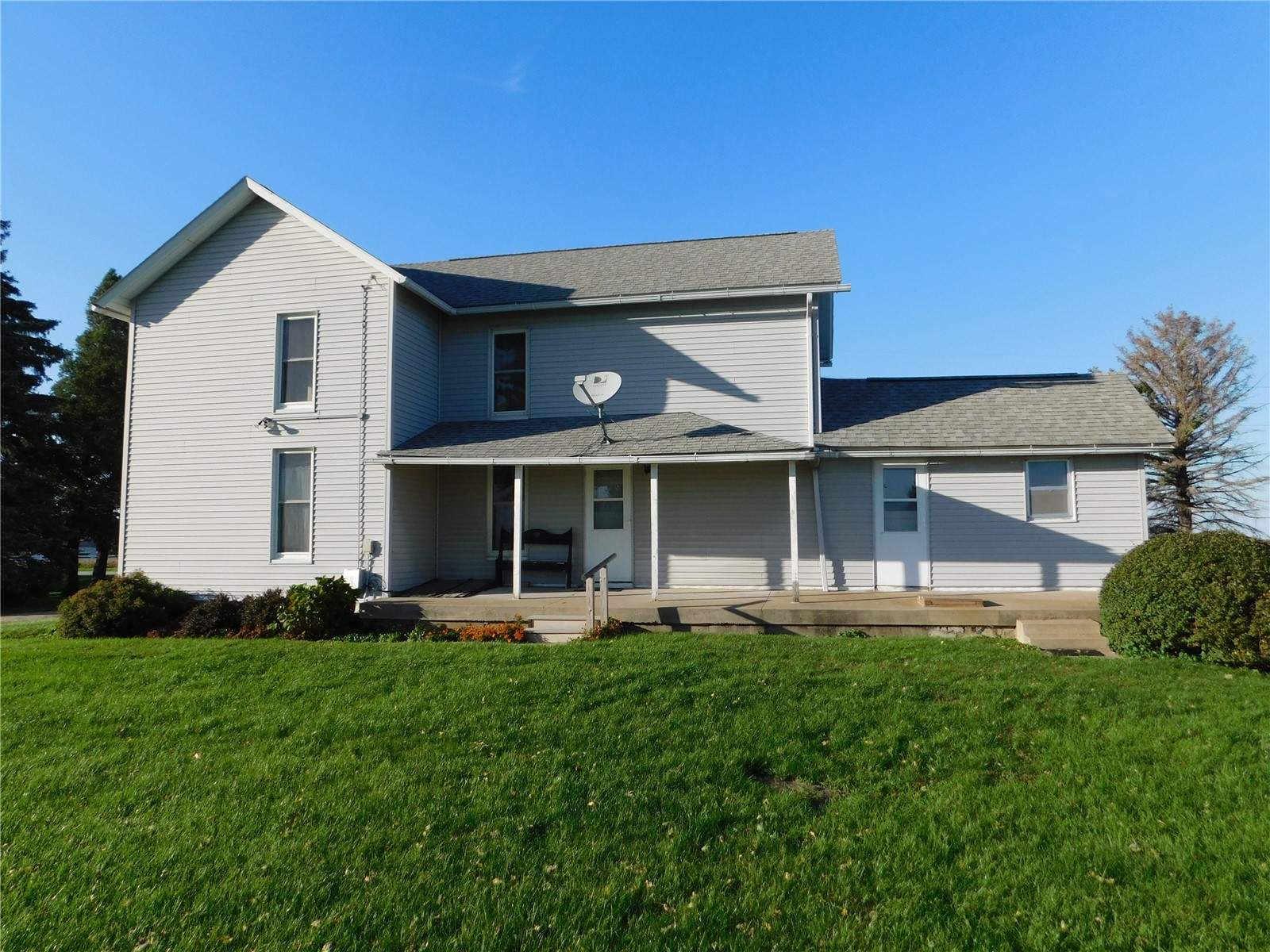 1724 Hwy 130 — photo