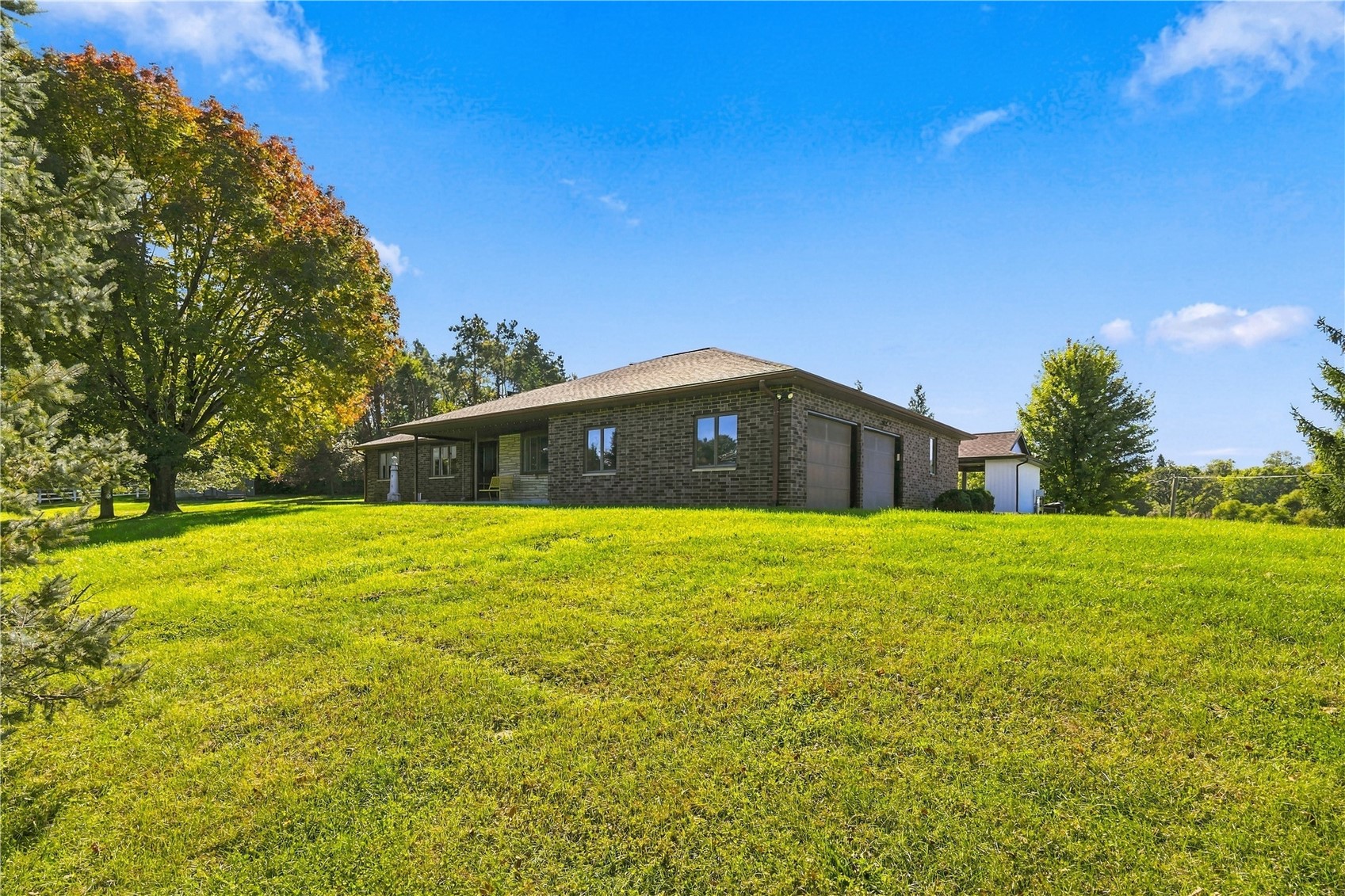2916 Rustic Ridge Road NE, Iowa City, IA 52240 — photo 3